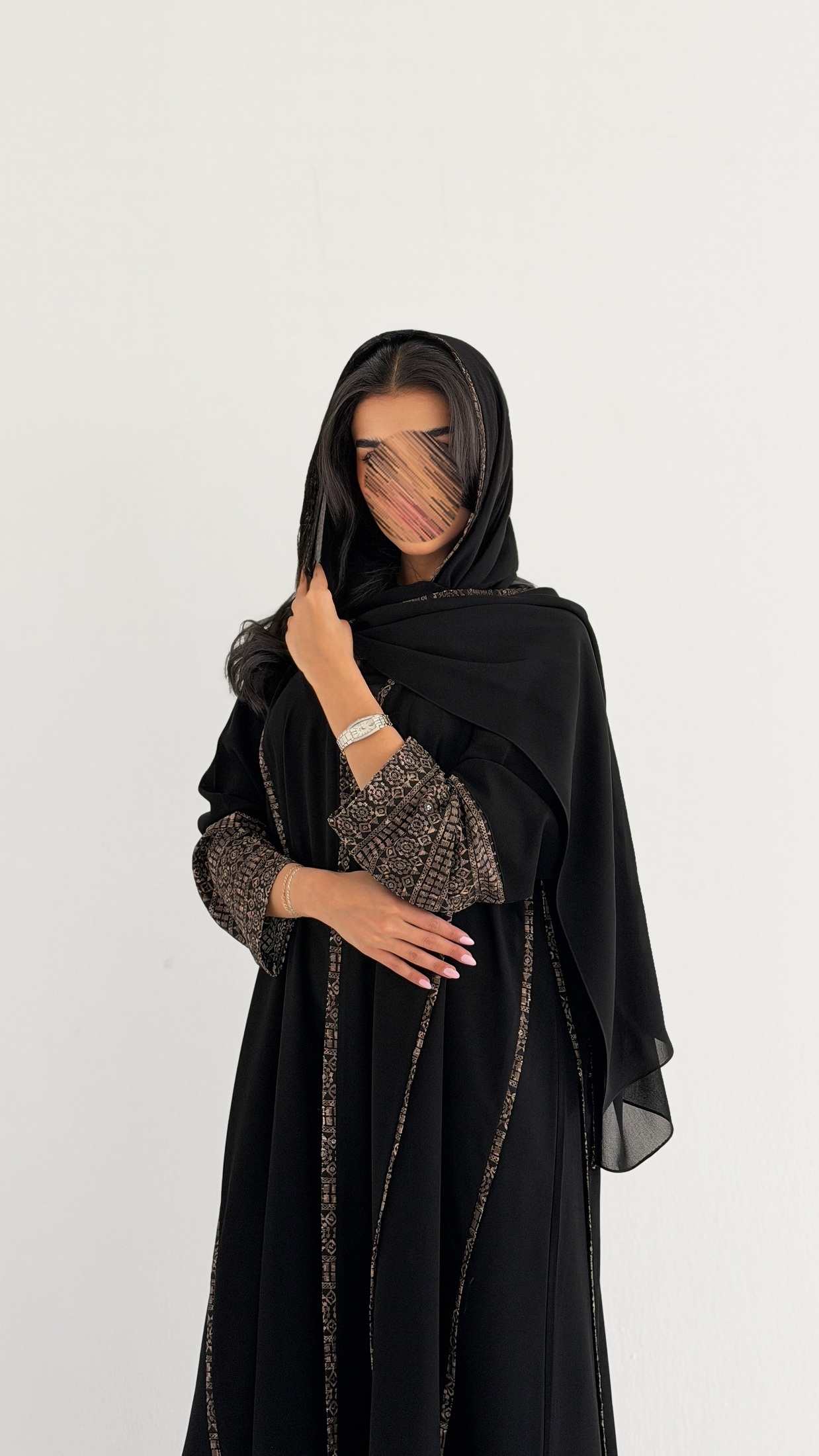 MWT796 - عبايه كريب مع تطريز - Aya