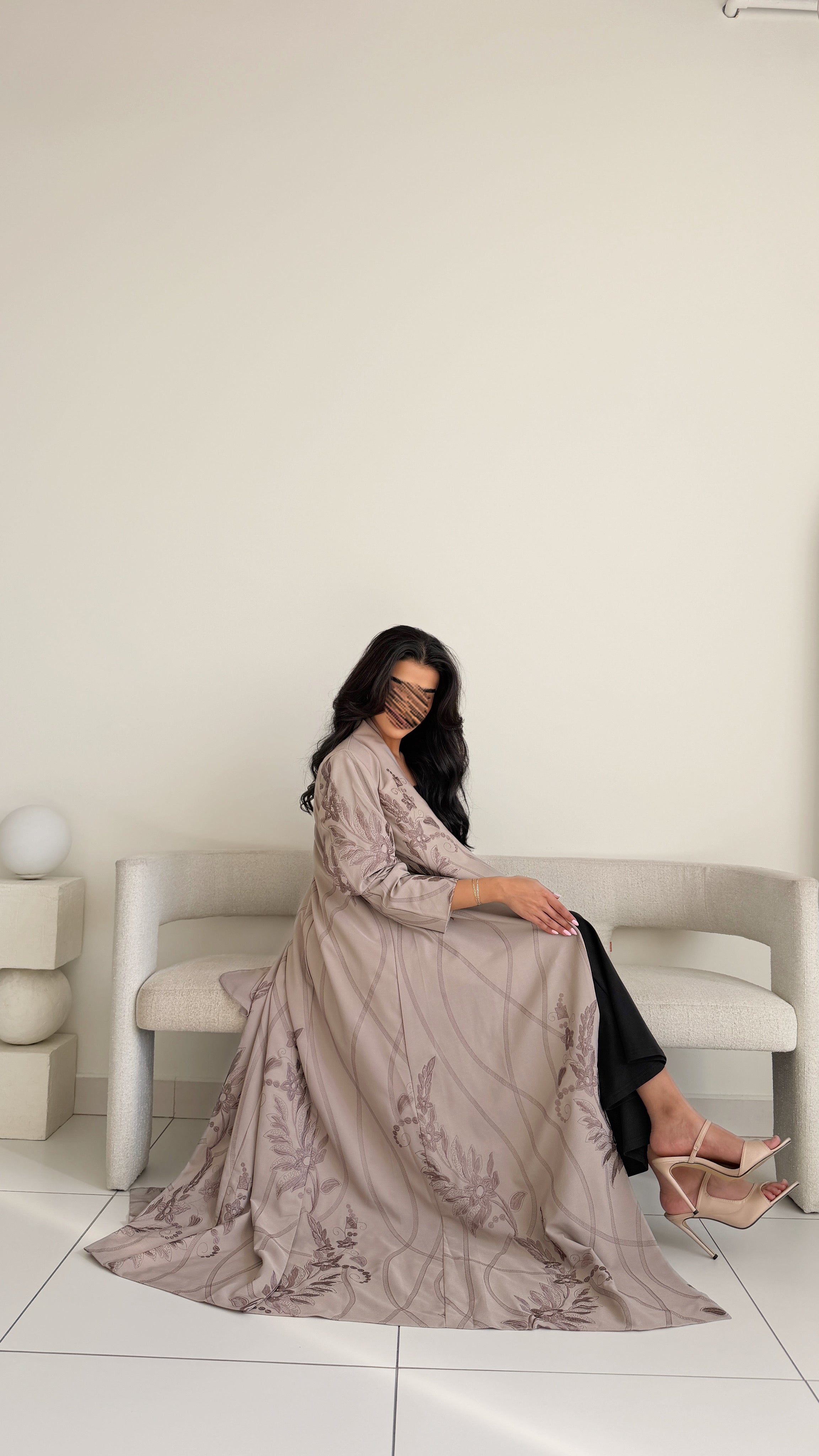 MW2030 - عبايه كريب تطريز كامبيوتر كامل - Aya