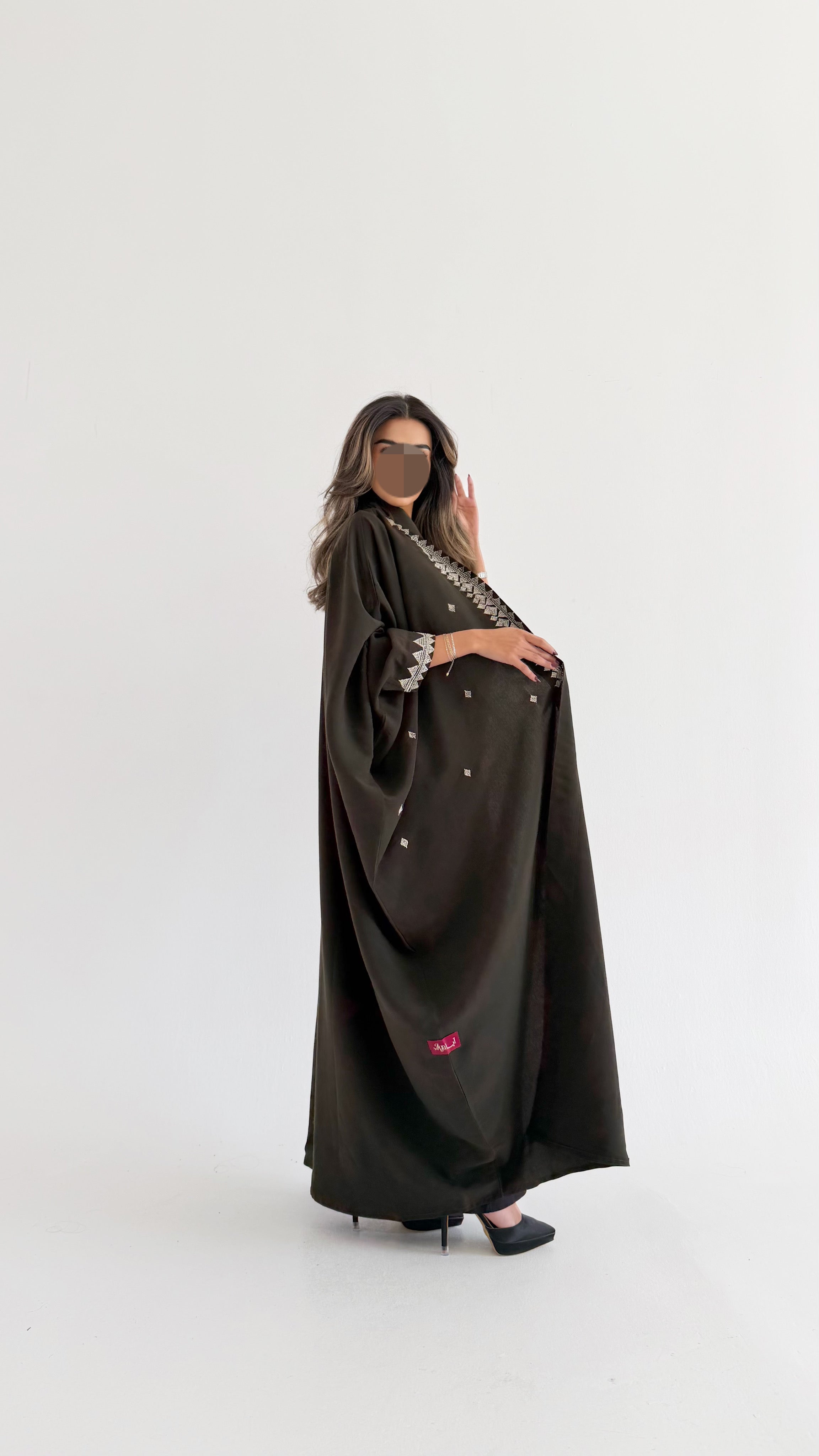 MWT679 - عباية زيتي تطريز - Aya