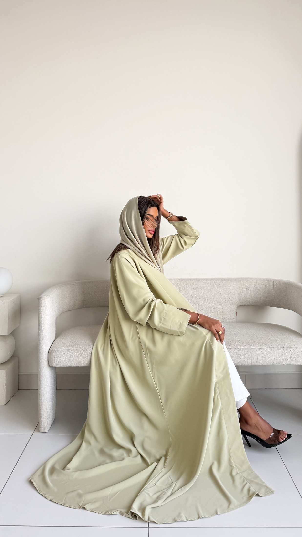 MWT1528 عباية كريب بيسك|Basic Crepe Abaya - Aya