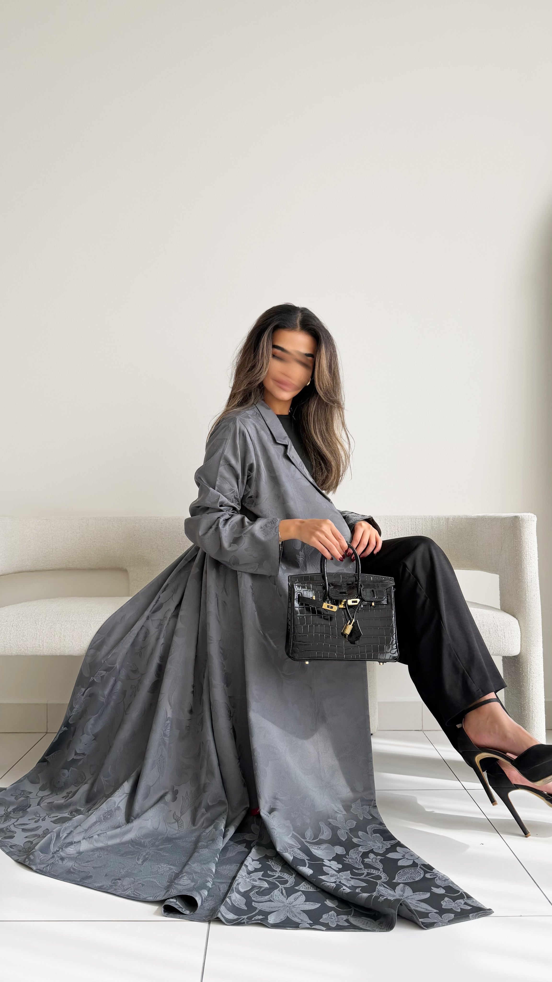 MWT862 -  Printed Blazer Abaya