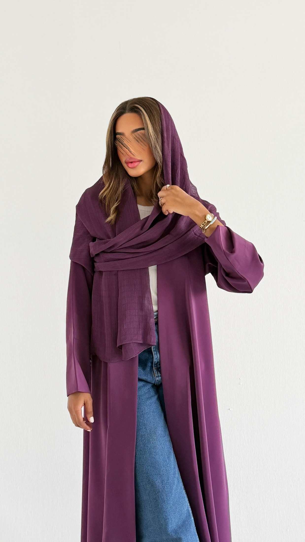 MWT1235 - عبايه ساده مع طرحه لينن - Aya