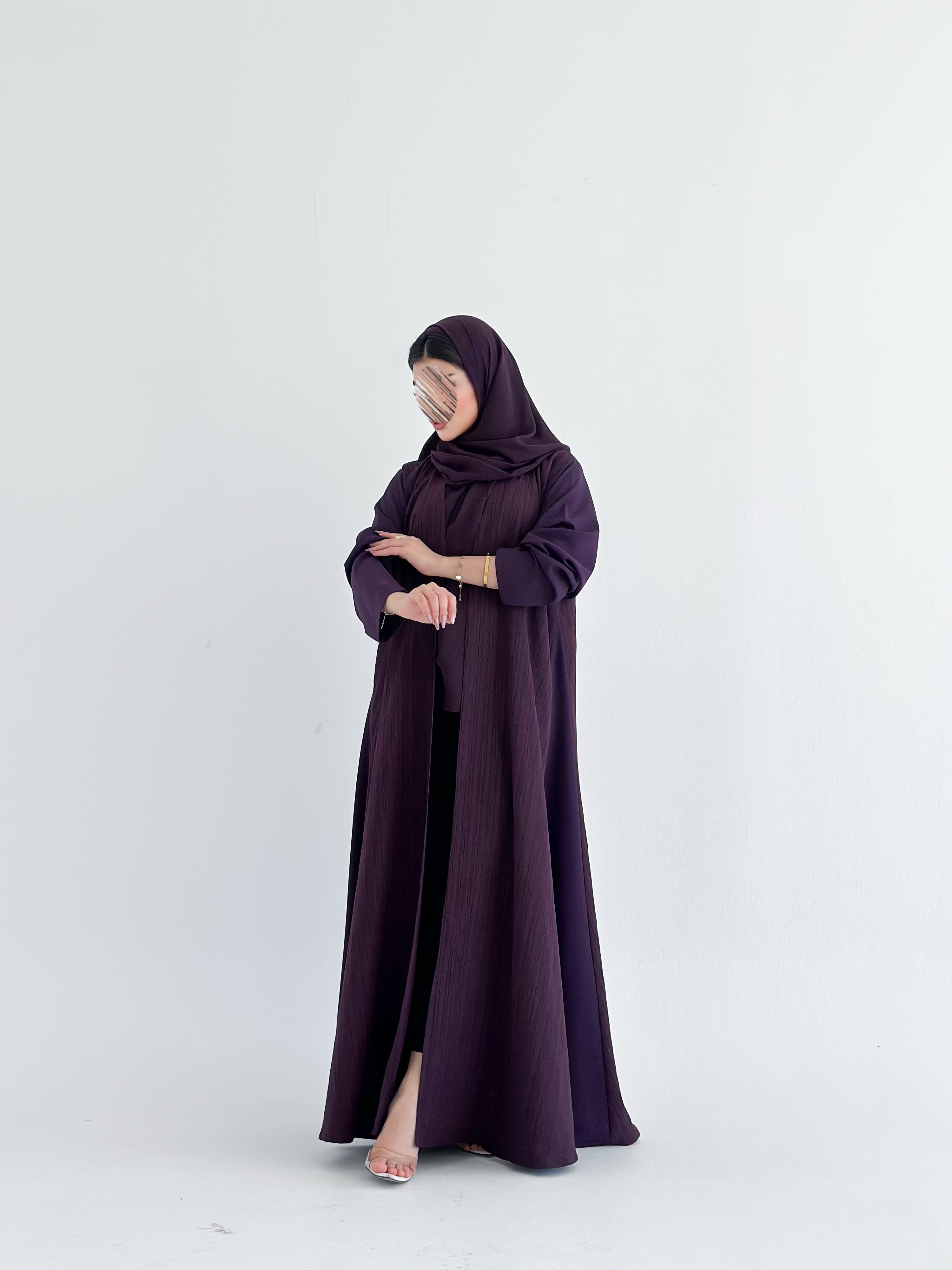 MW2116 -  عباية كريب بقصة نص كلوش مع اضافه جاكار  عصرية - Aya