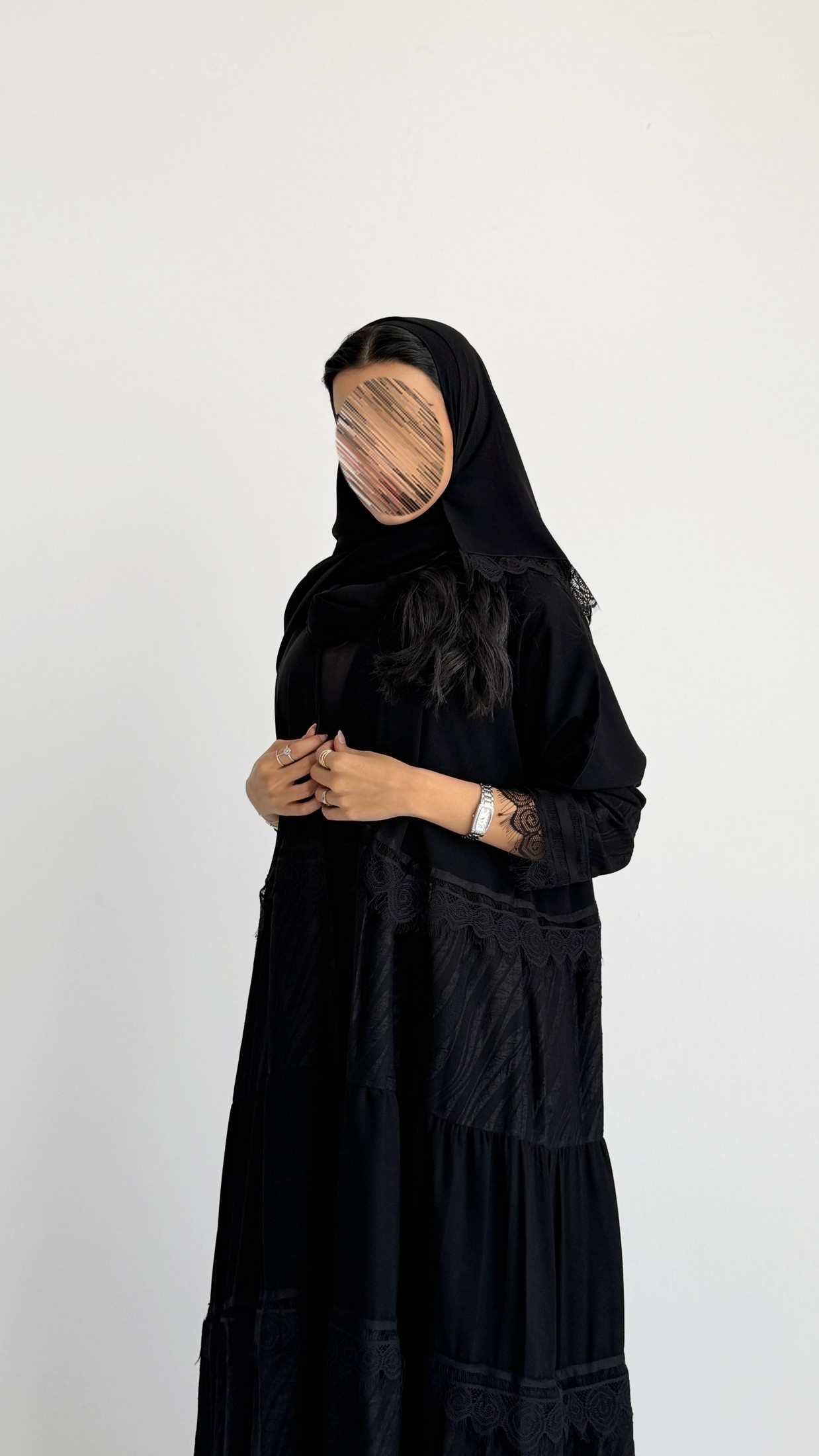 MWT1220 - عبايه بتدخيله قماشين ودانتيل - Aya