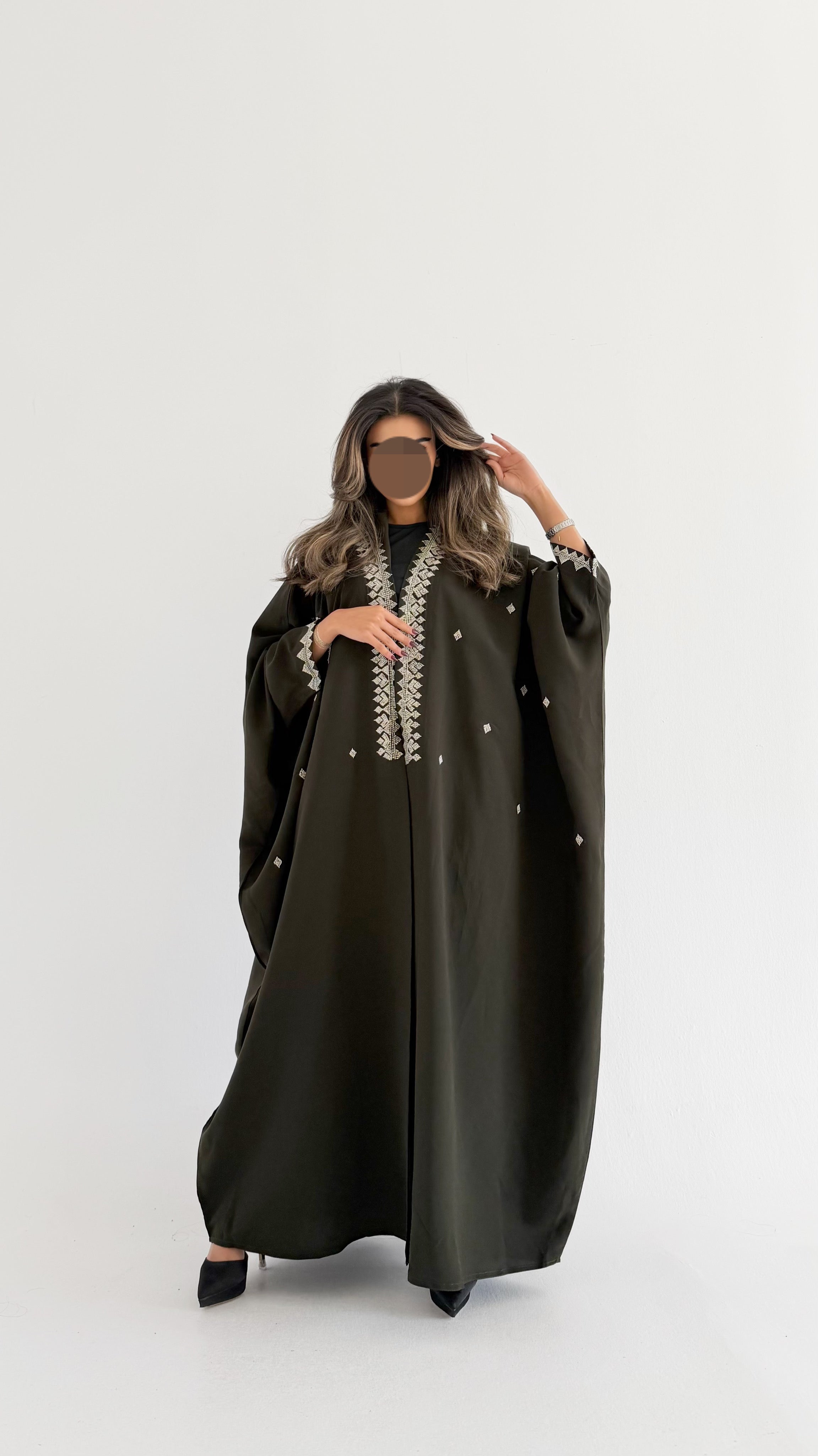 MWT679 - عباية زيتي تطريز - Aya