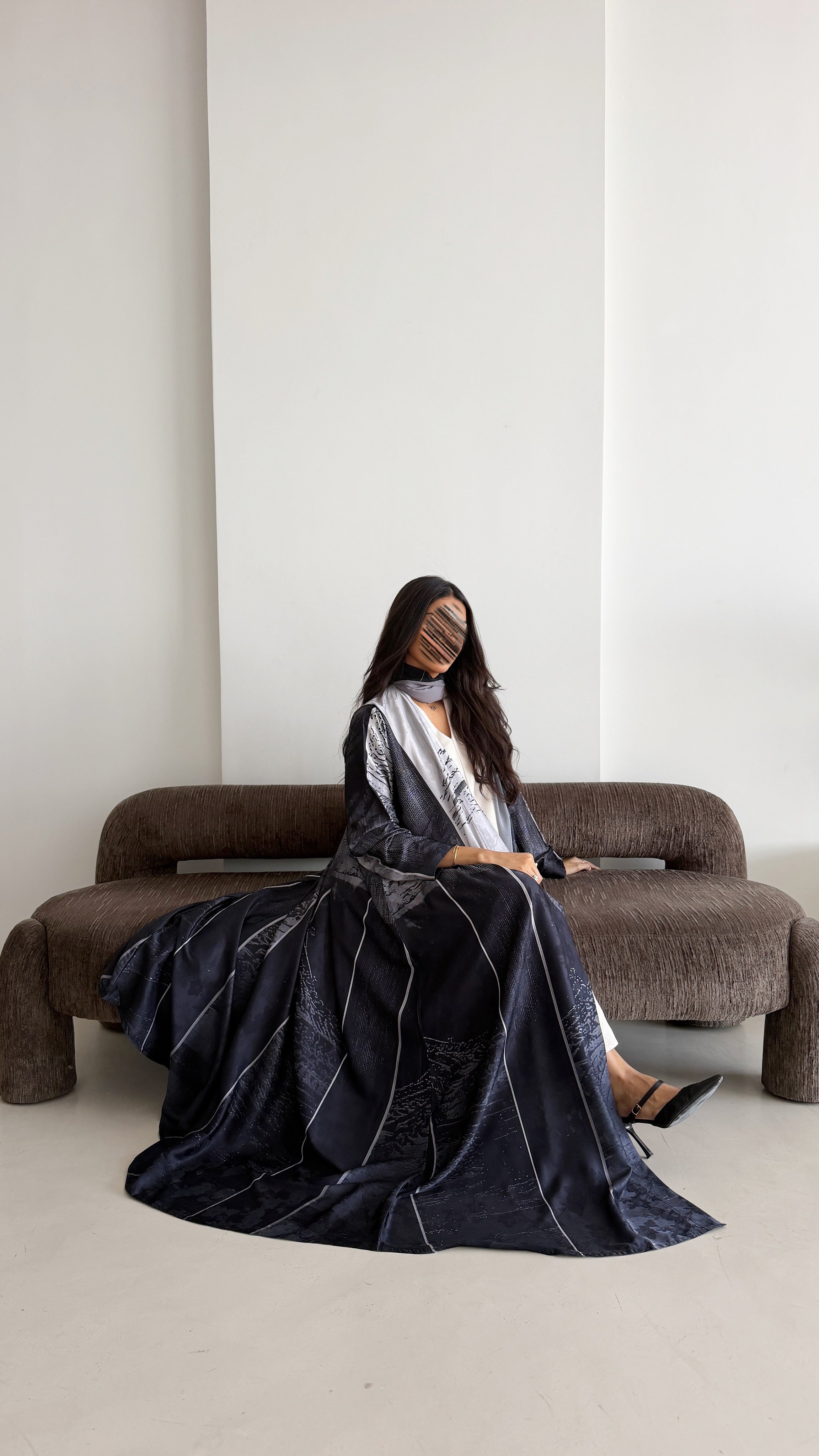 MWT1437 عباية طباعة | Printed Abaya - Aya