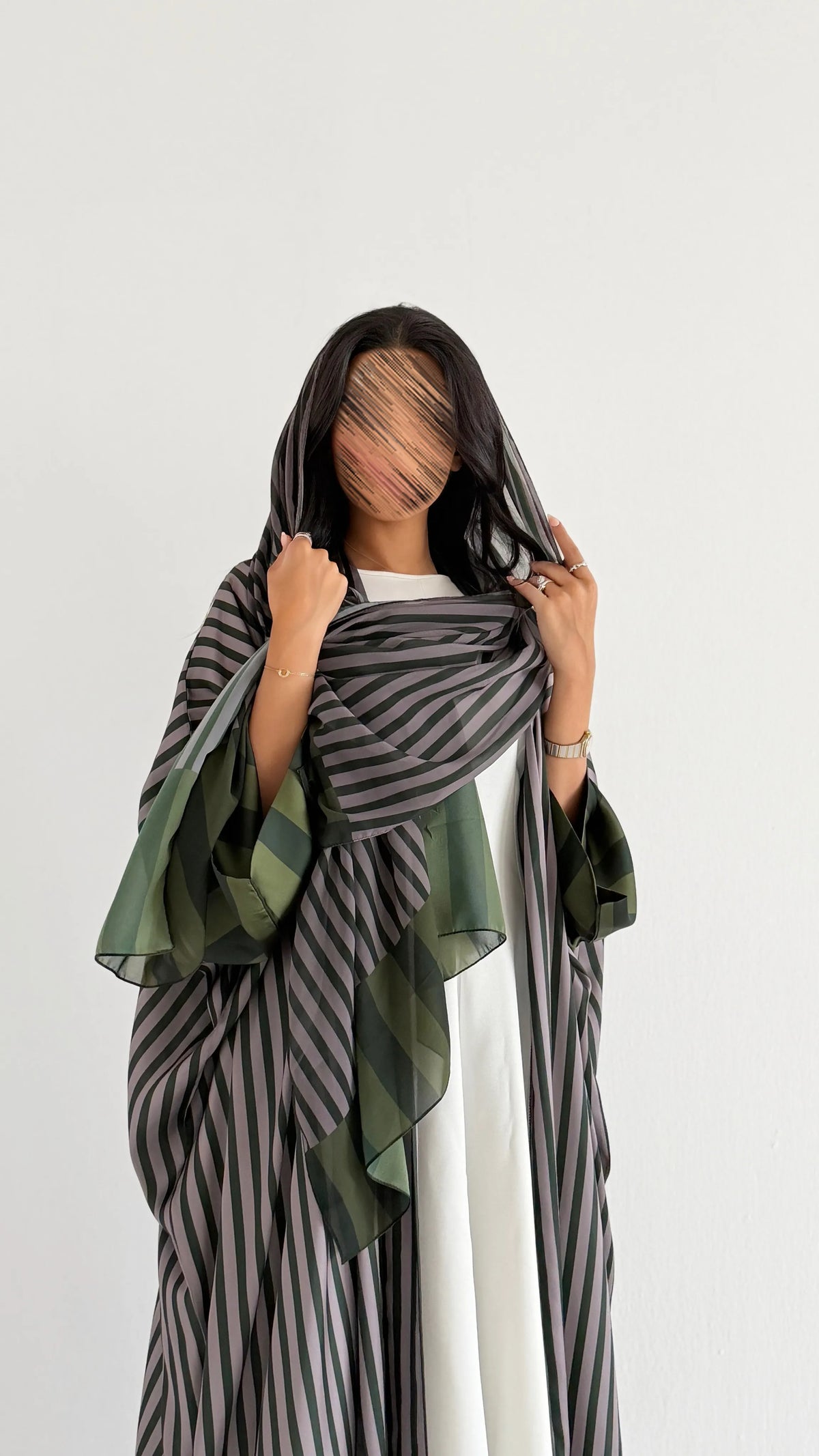 MWT1210 - عباية مخطط |striped abaya
