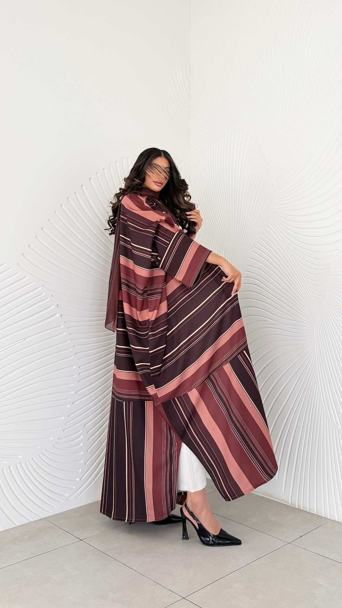 MWT1198 - عباية مخطط |striped abaya - Aya