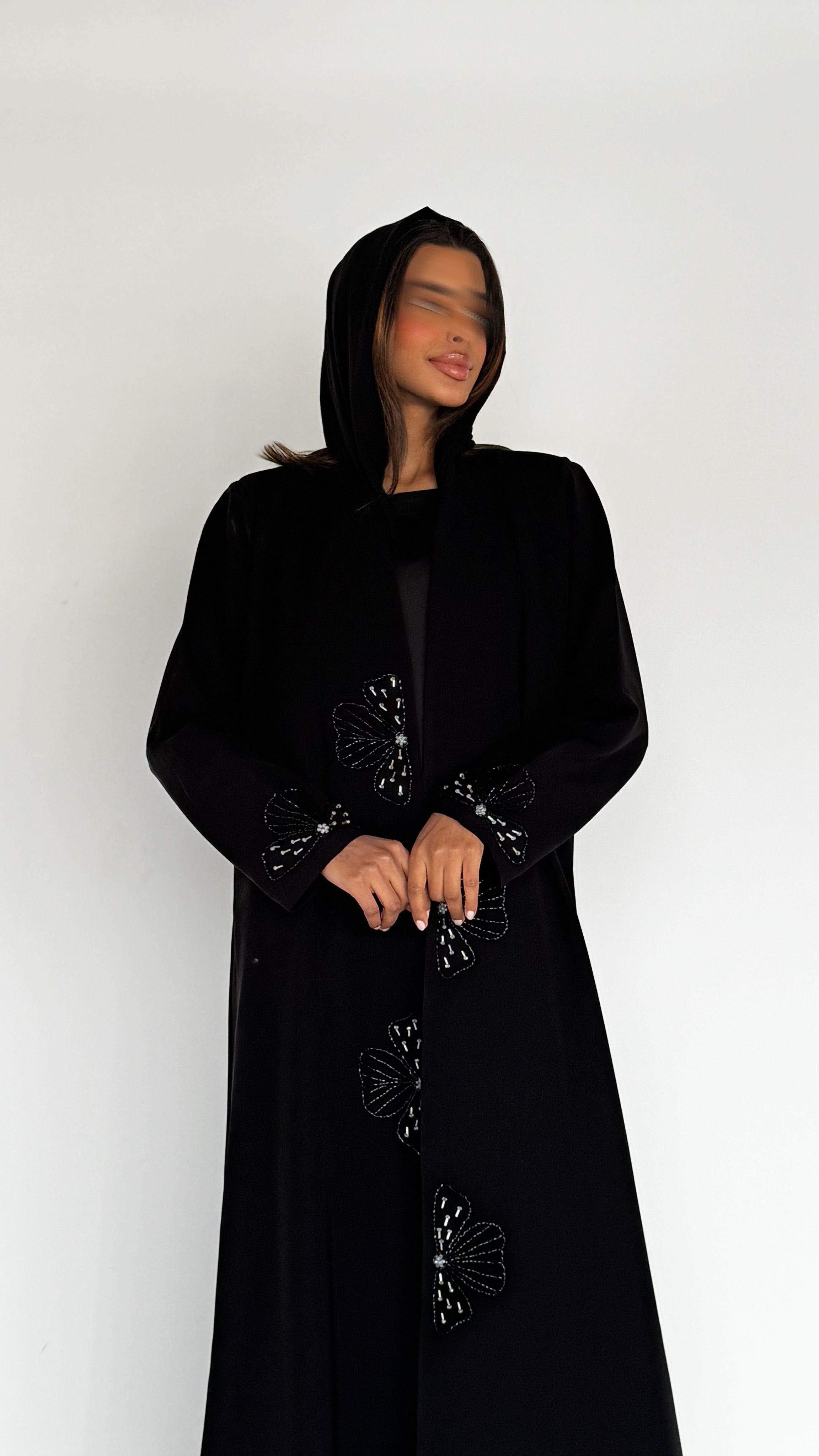 MW645 - Light Crepe Standing with Jacquard Half-Cloche
