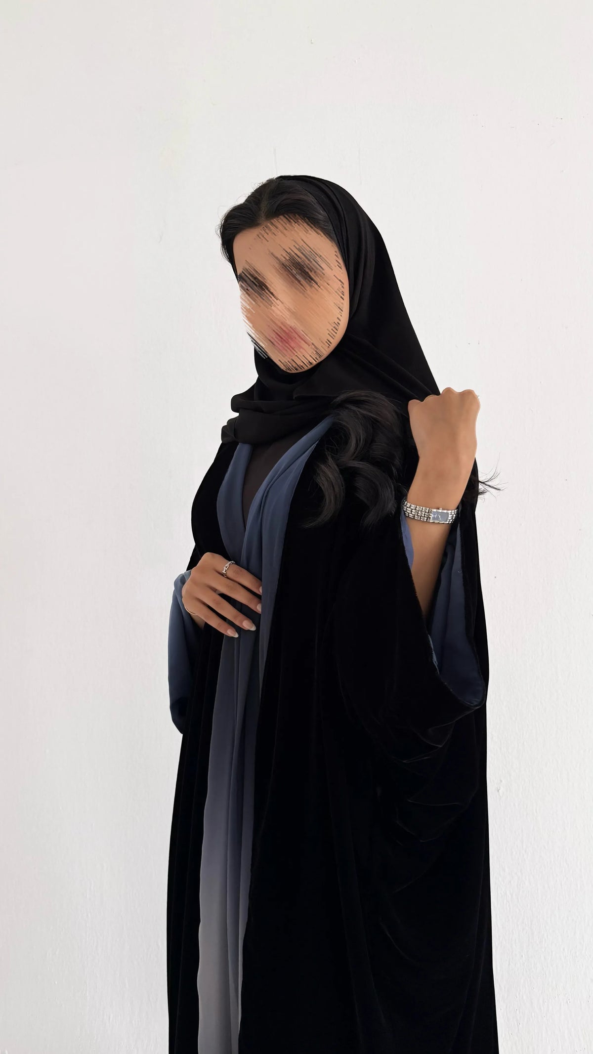 MW522  - عباية كحليه مخمل دبل فيس طباعة مموج كحلي - Aya