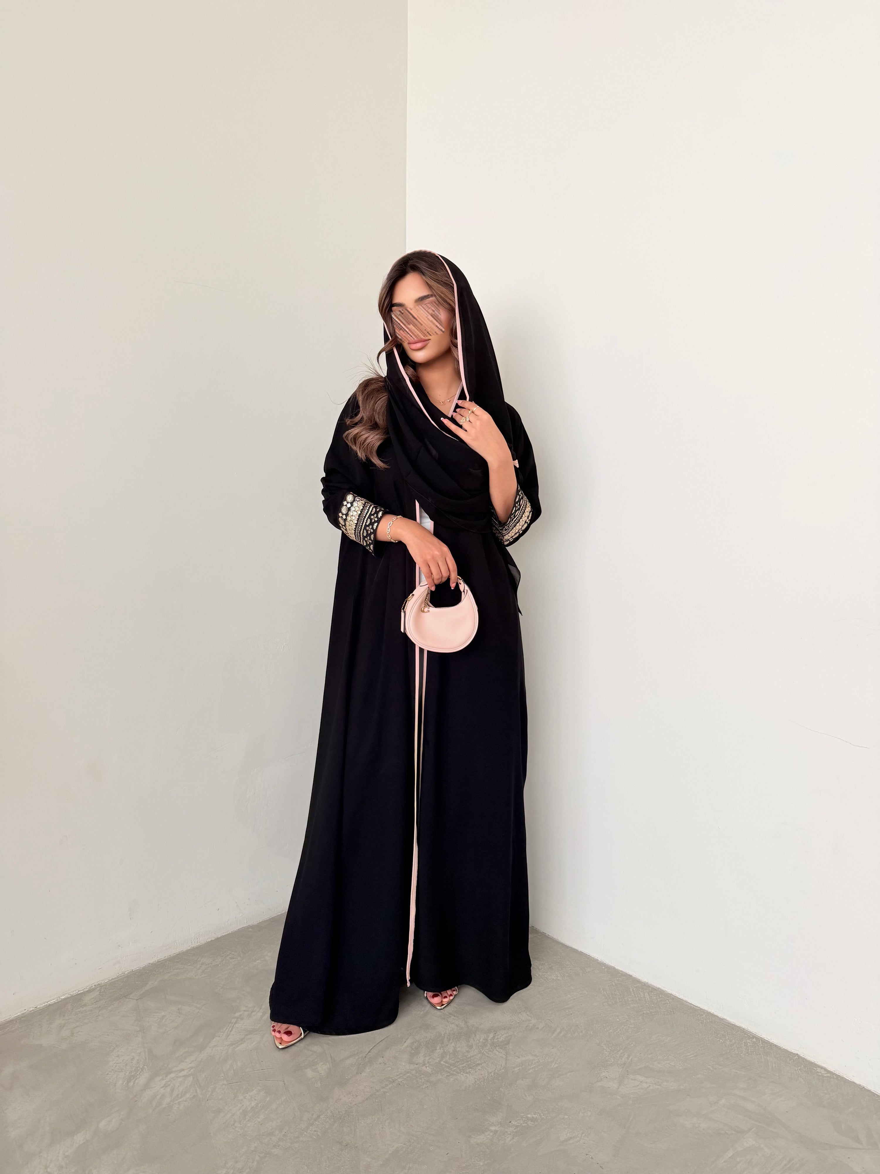 MWT789 - عباية كريب مع تدخيلة رمضانية - Aya