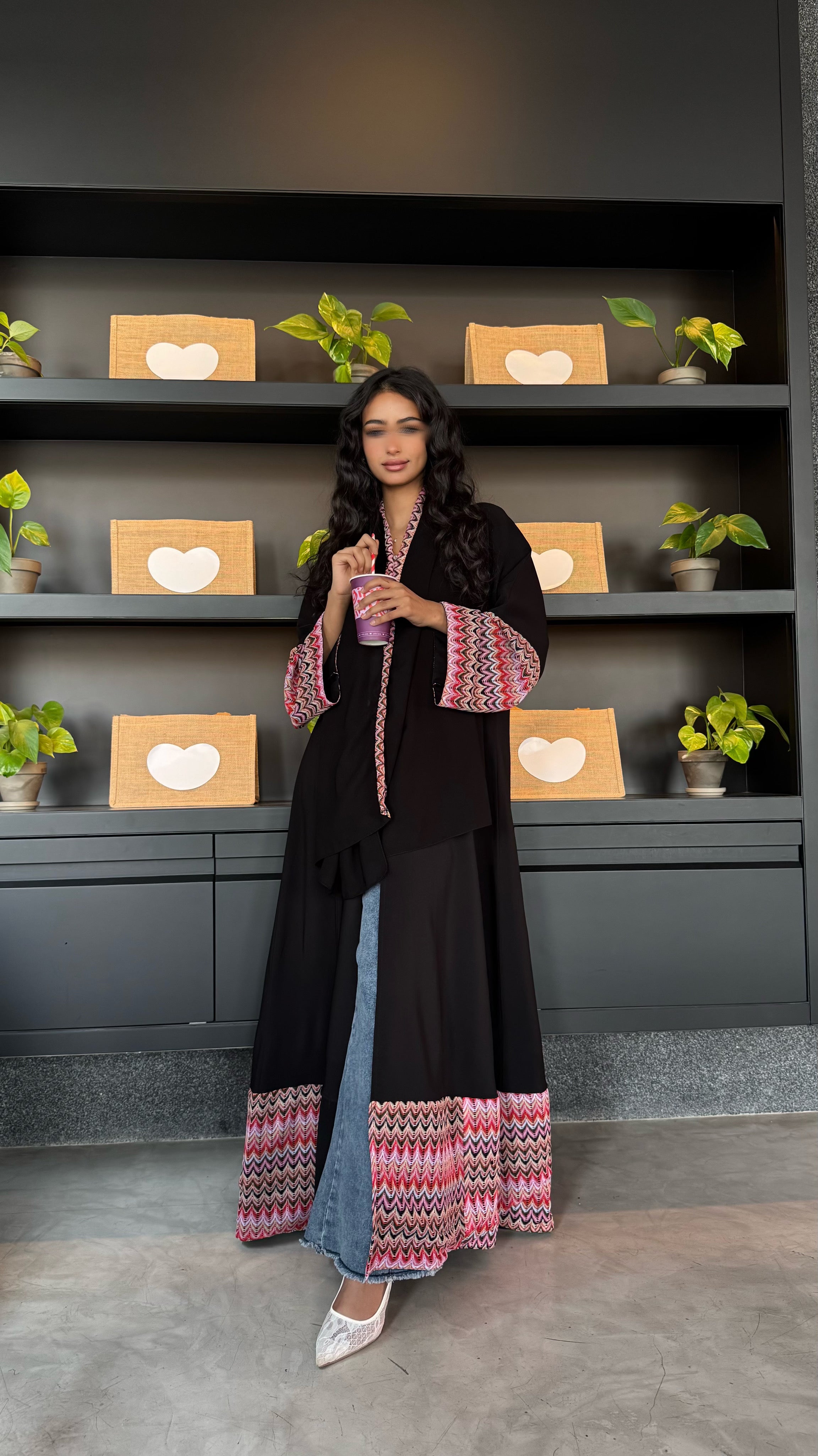MW645 - Light Crepe Standing with Jacquard Half-Cloche