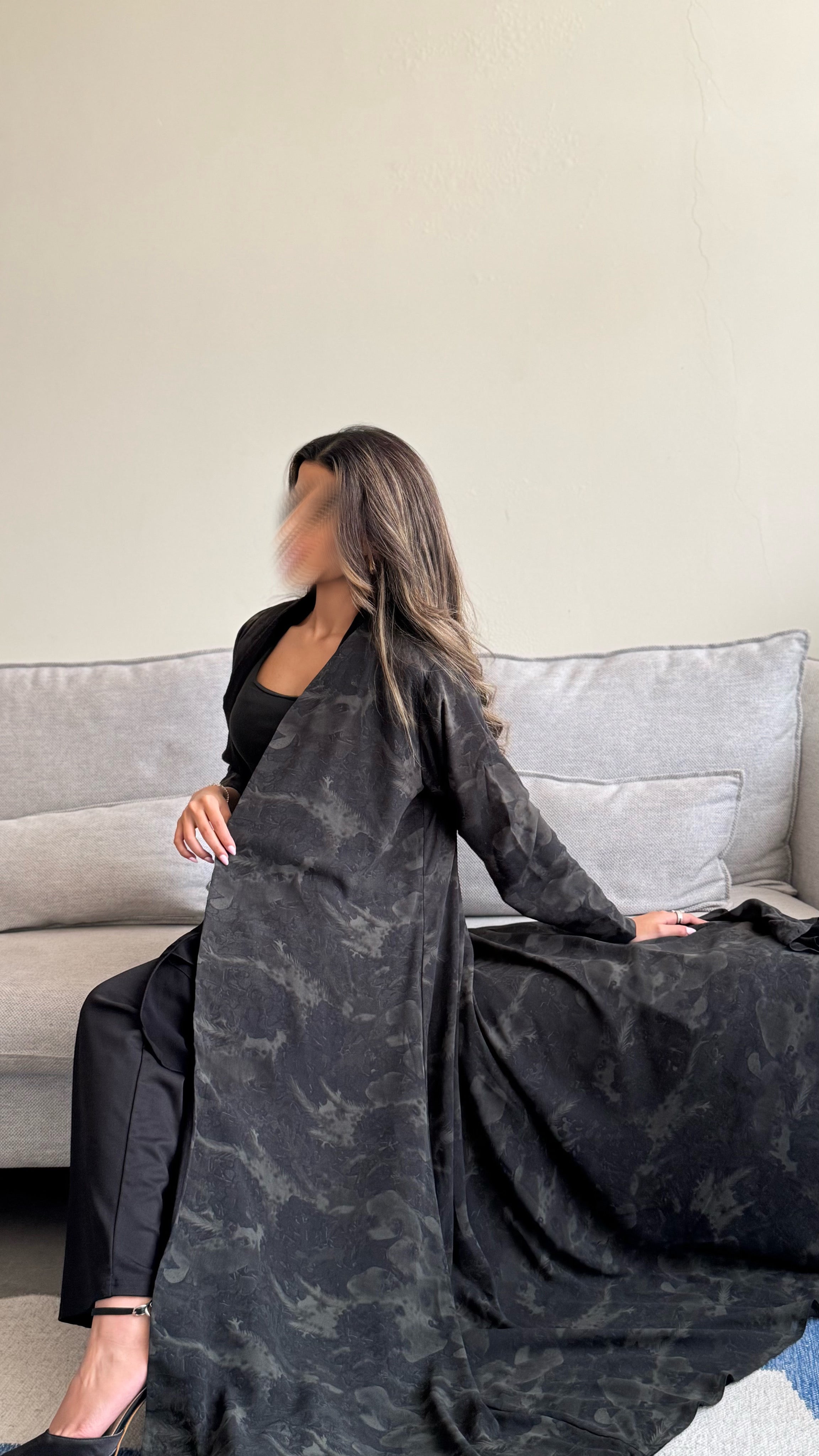 MW1514 - عباية صيفية رمادي نص كلوش - Aya