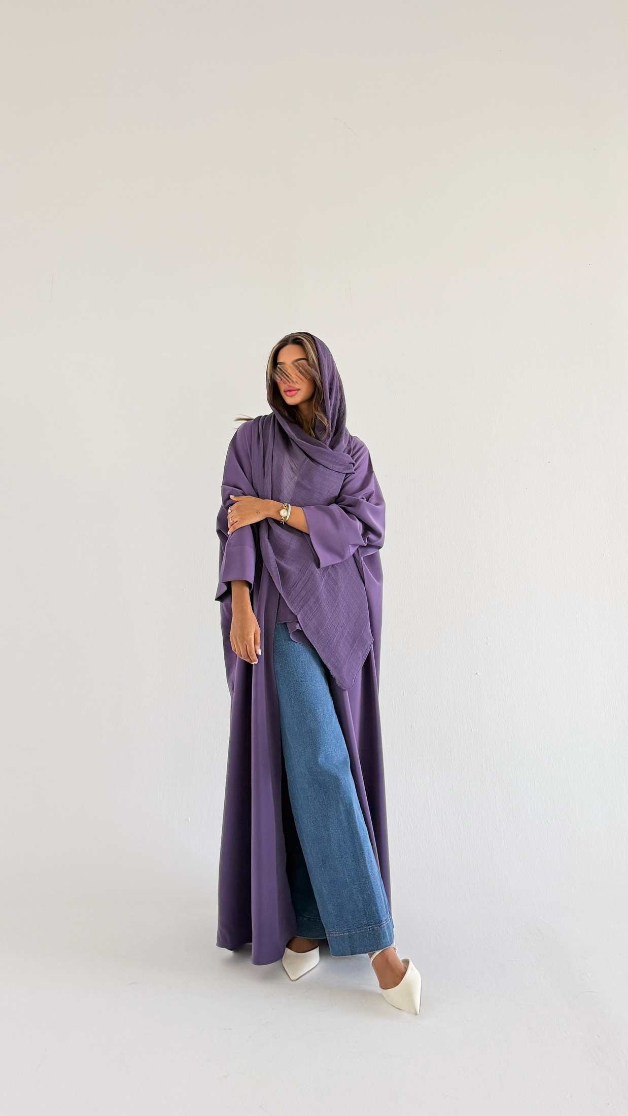 MWT1236 - عبايه ساده مع طرحه لينن - Aya