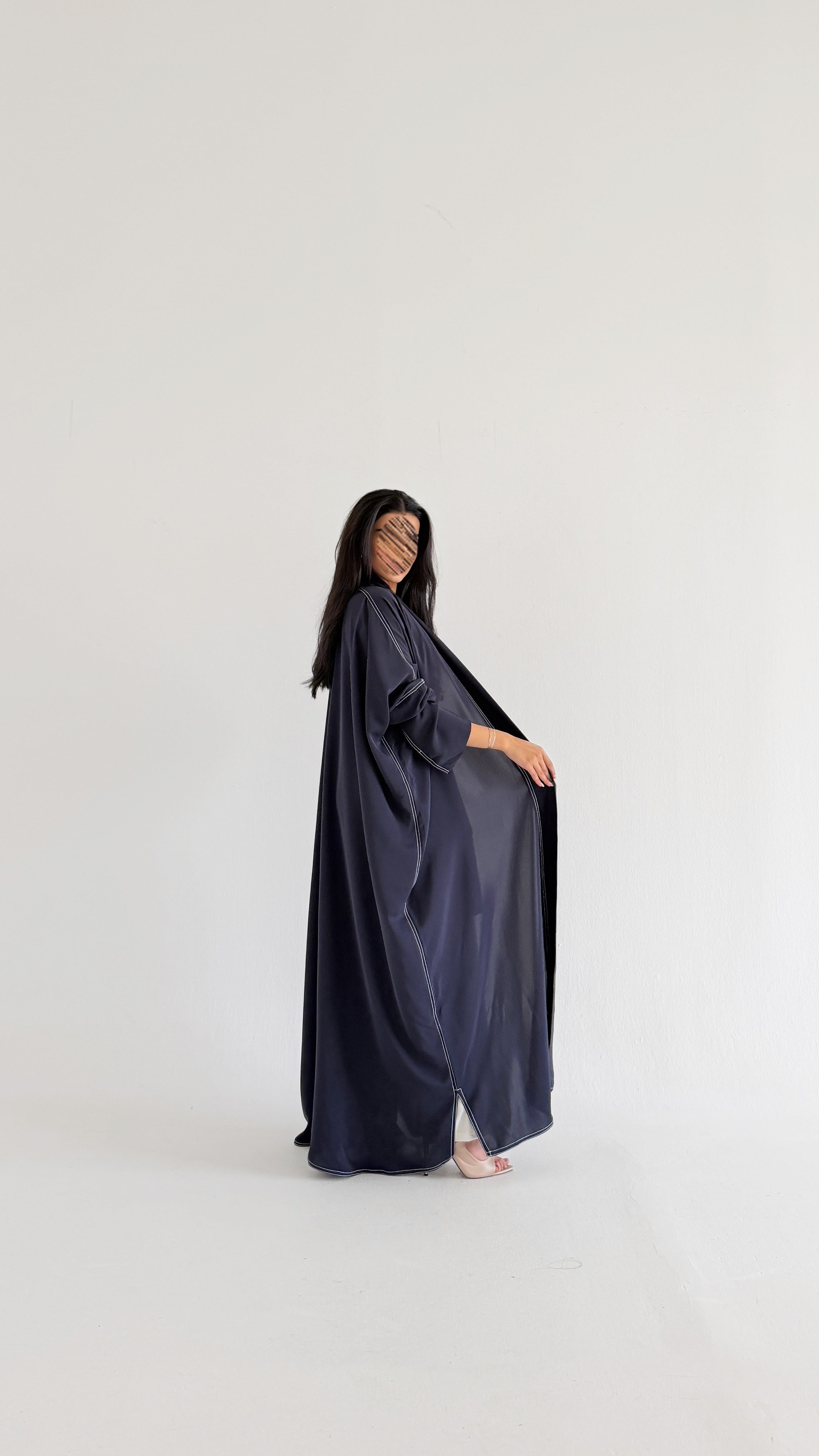 MW2167 - عبايه كريب  نص بشت بقصه راقية وحصري - Aya