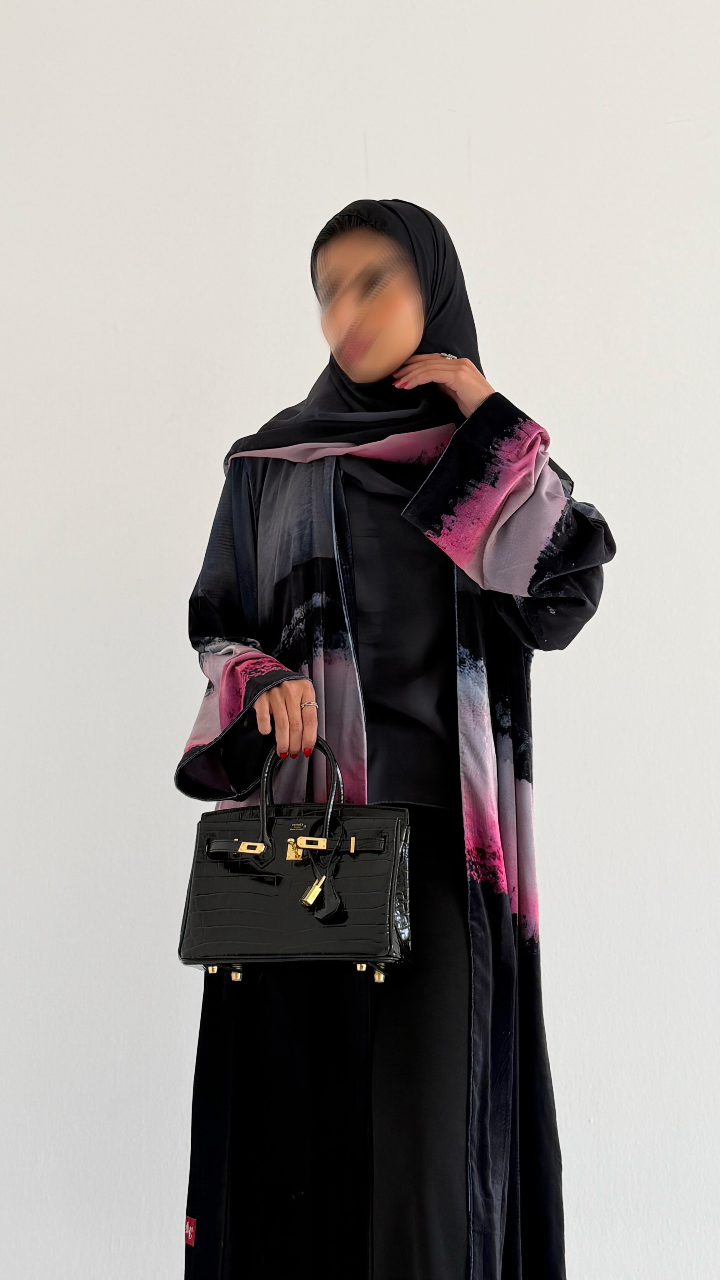 MWT633 - عباية مخمل طباعة