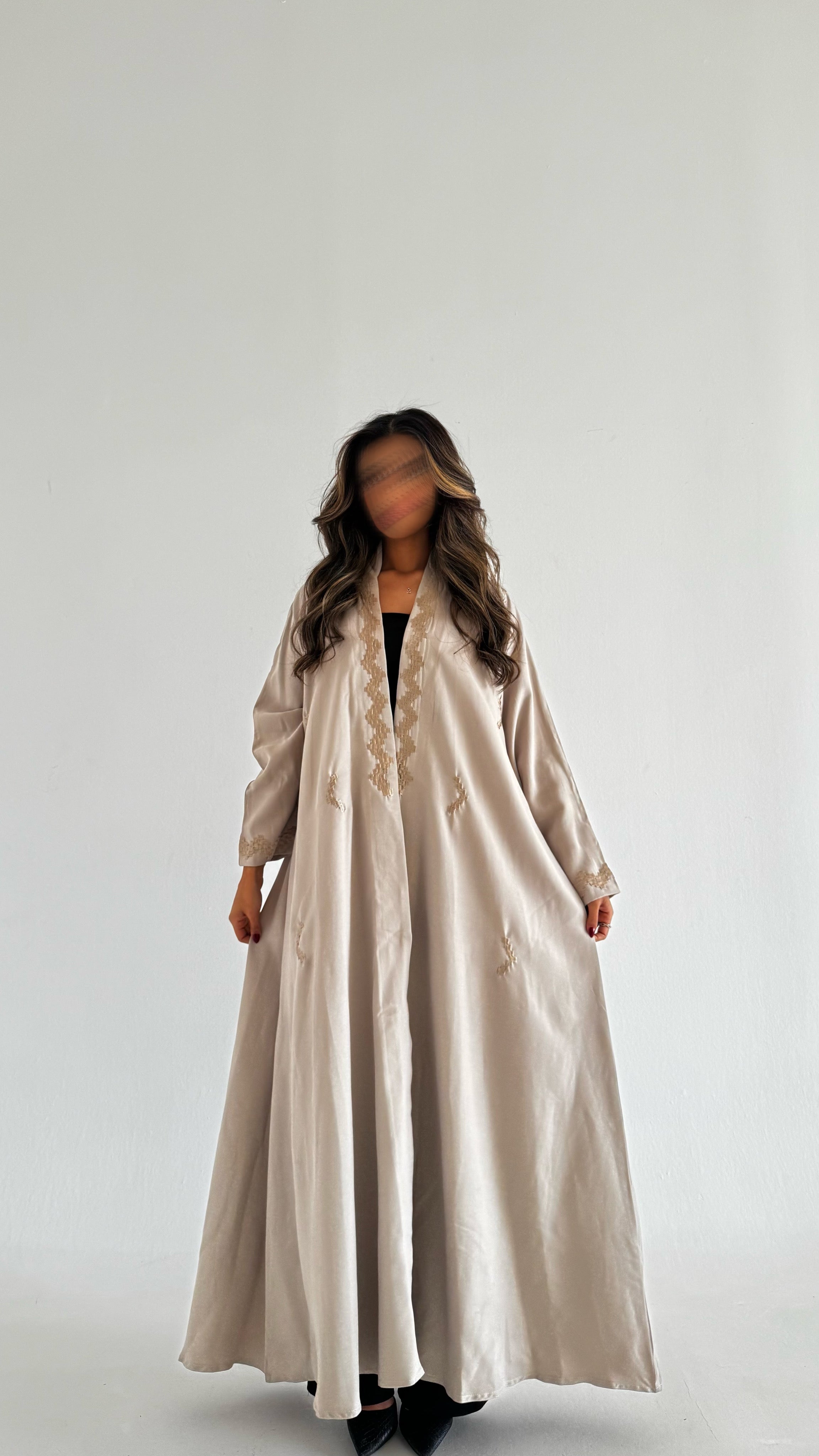 MWT371 - عباية بني تطريز - Aya