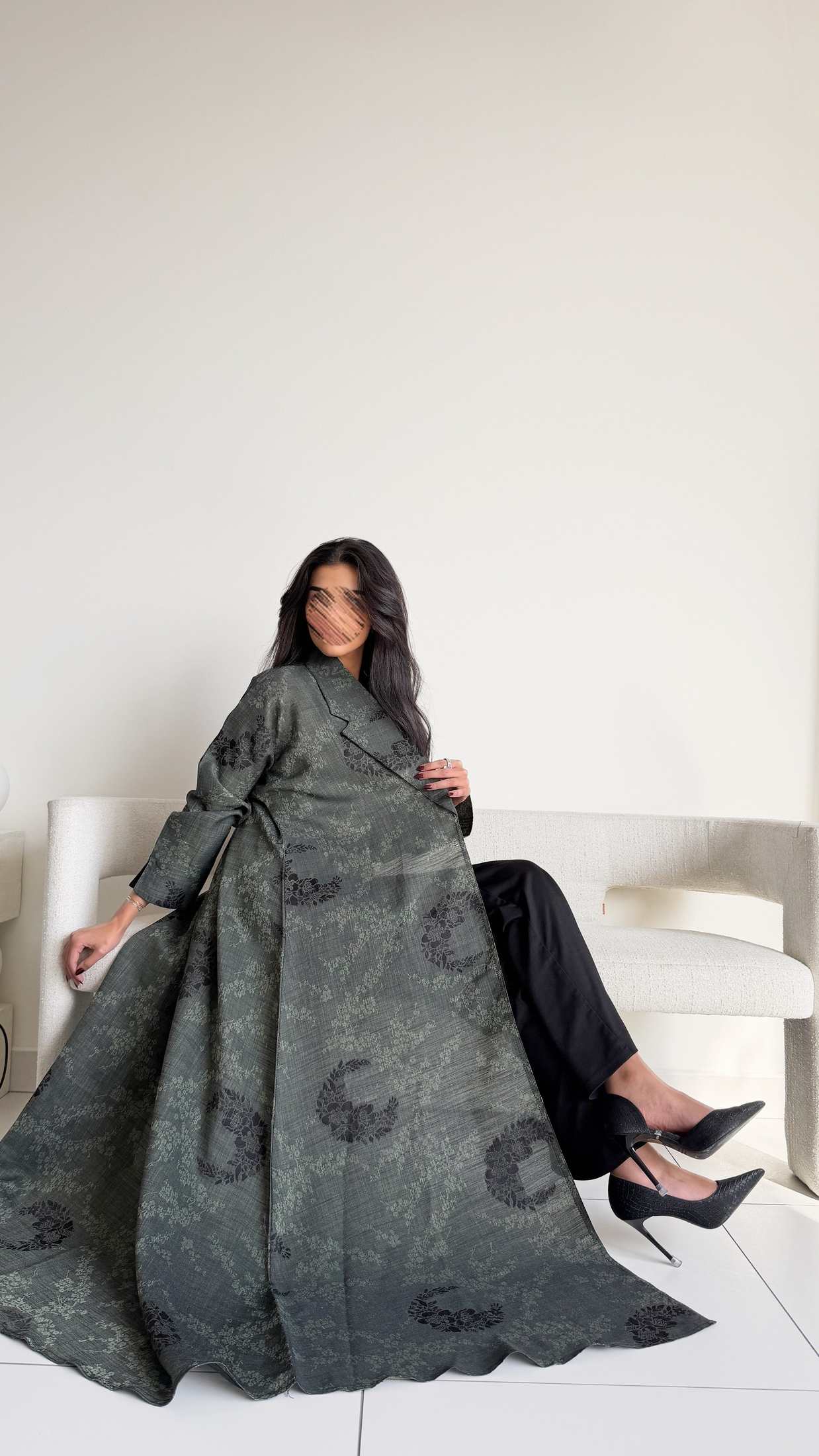 MWT1004 -عباية لنن مطرزة - Aya