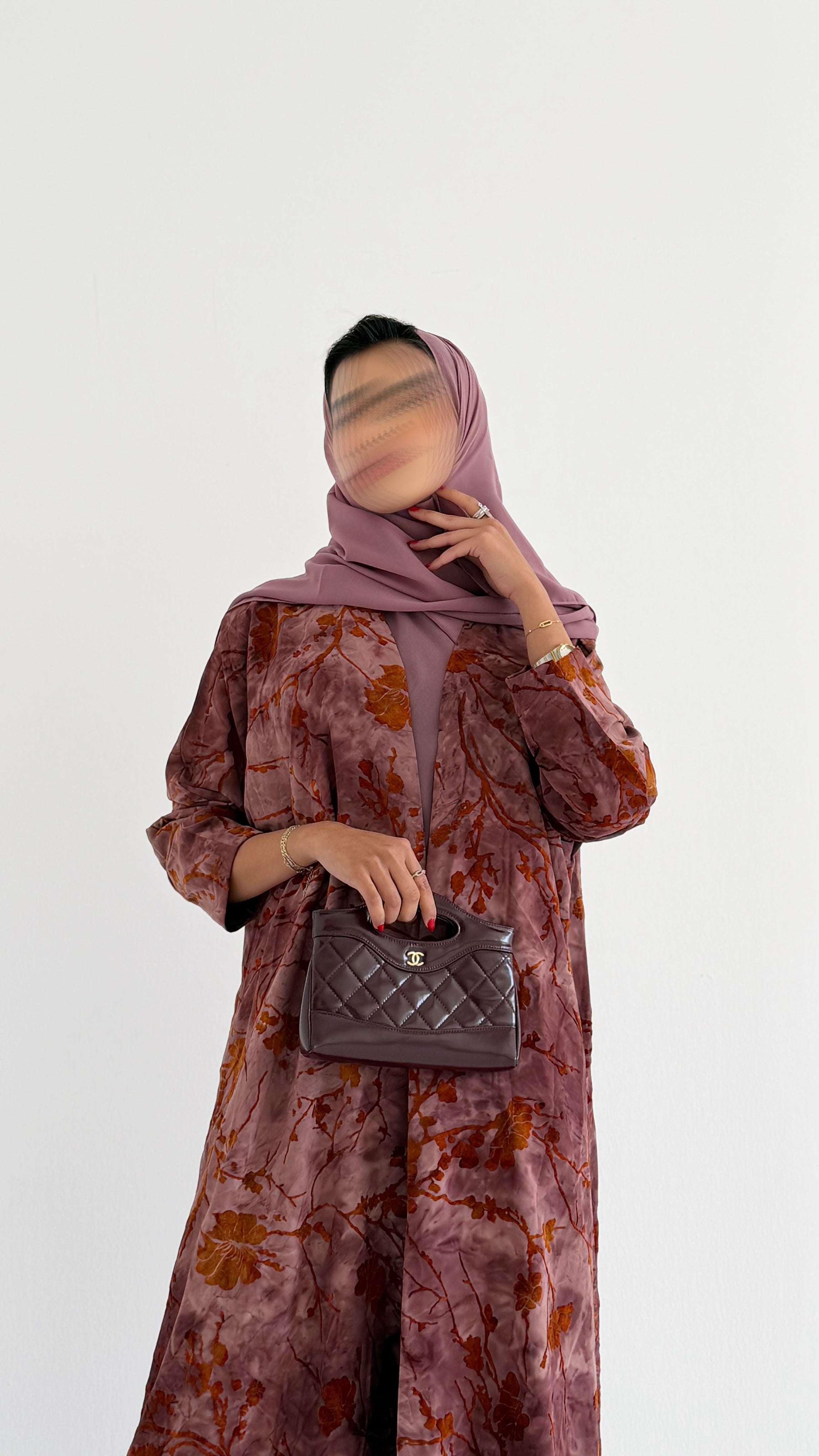 MW645 - Light Crepe Standing with Jacquard Half-Cloche