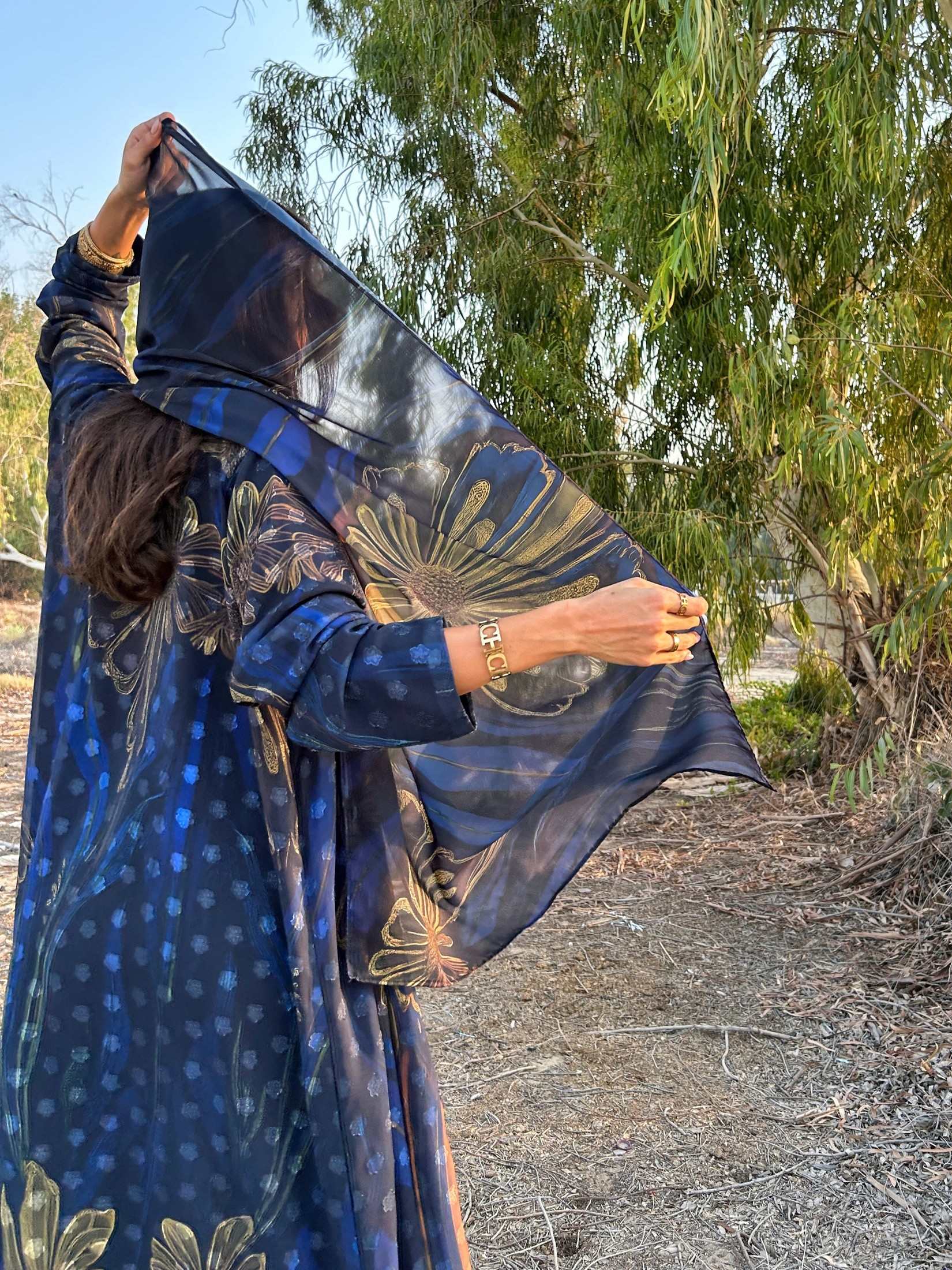 MW1586 - عباية صيفية شيفون بارد | Sunflower Gold - Aya