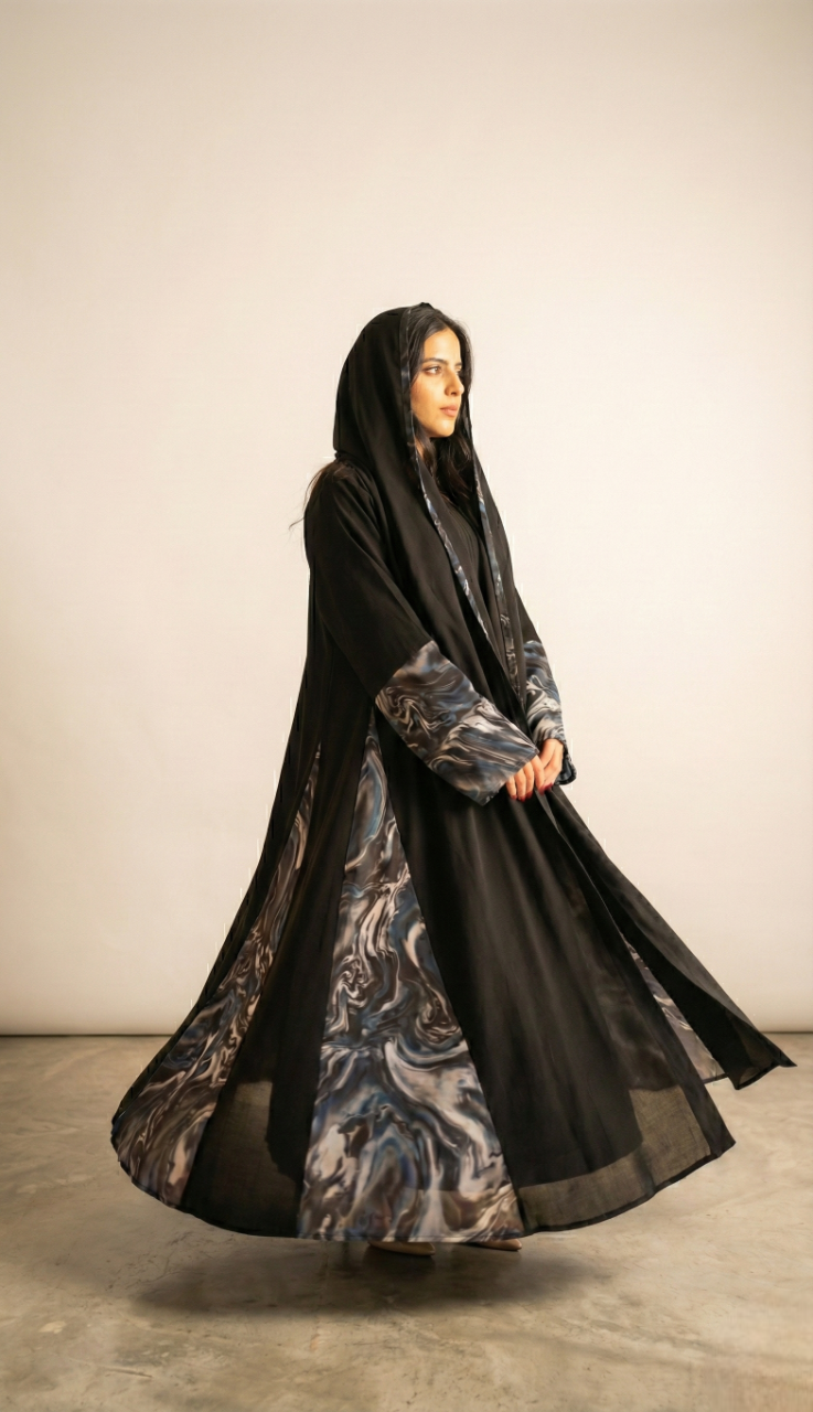 MW645 - Light Crepe Standing with Jacquard Half-Cloche