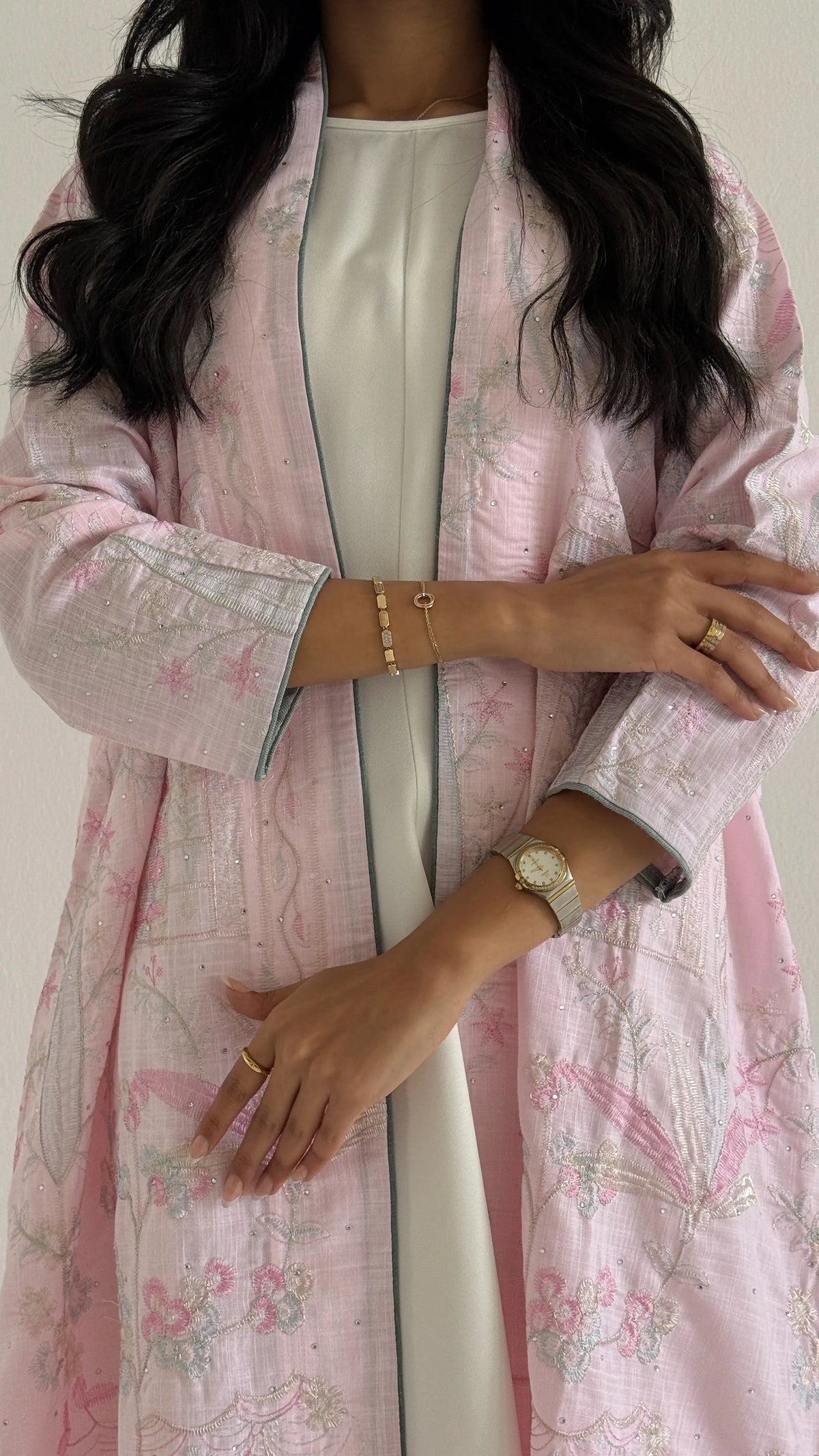 MW1378  - عباية لينن مطرزة باللون الوردي - Aya
