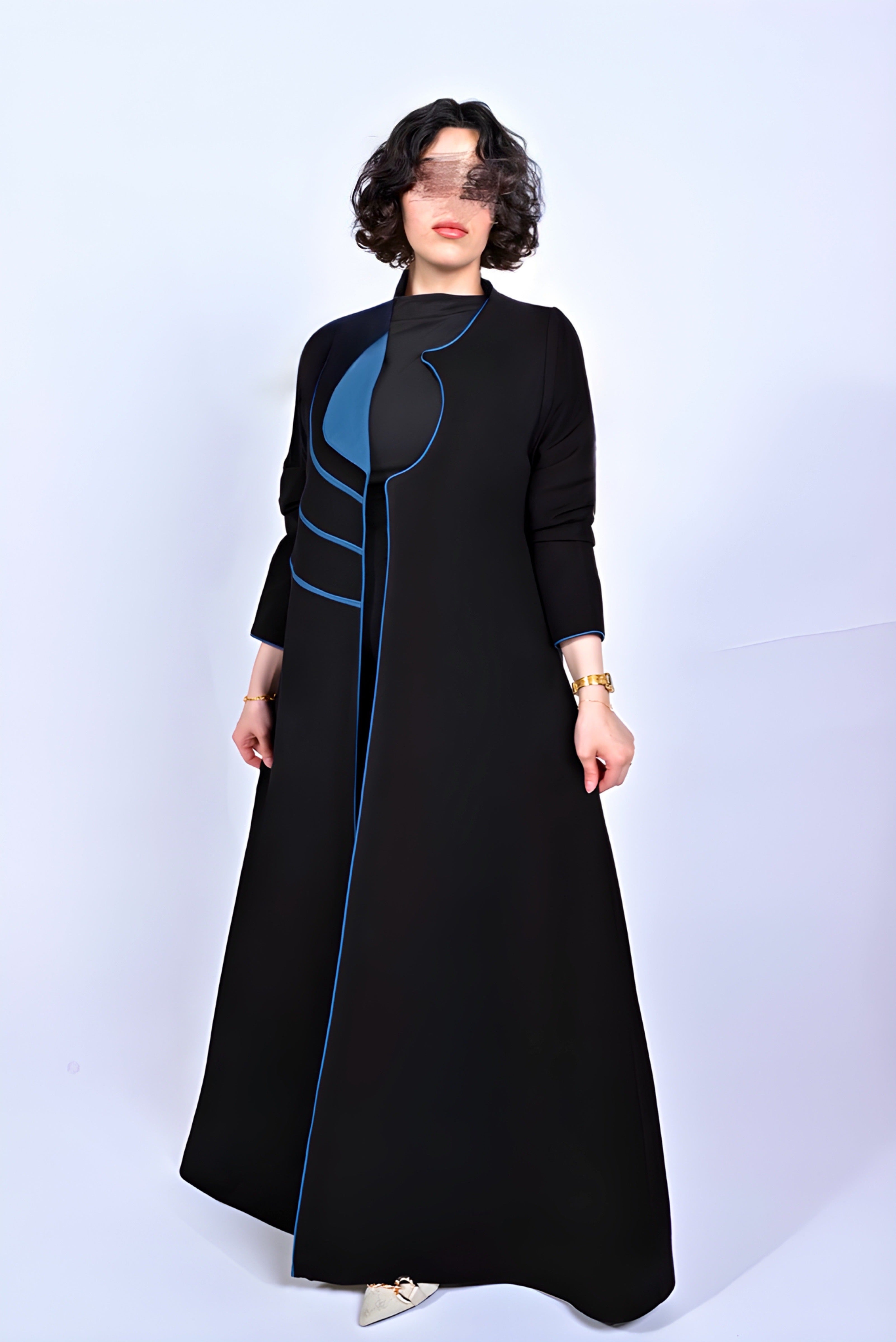 MW645 - Light Crepe Standing with Jacquard Half-Cloche