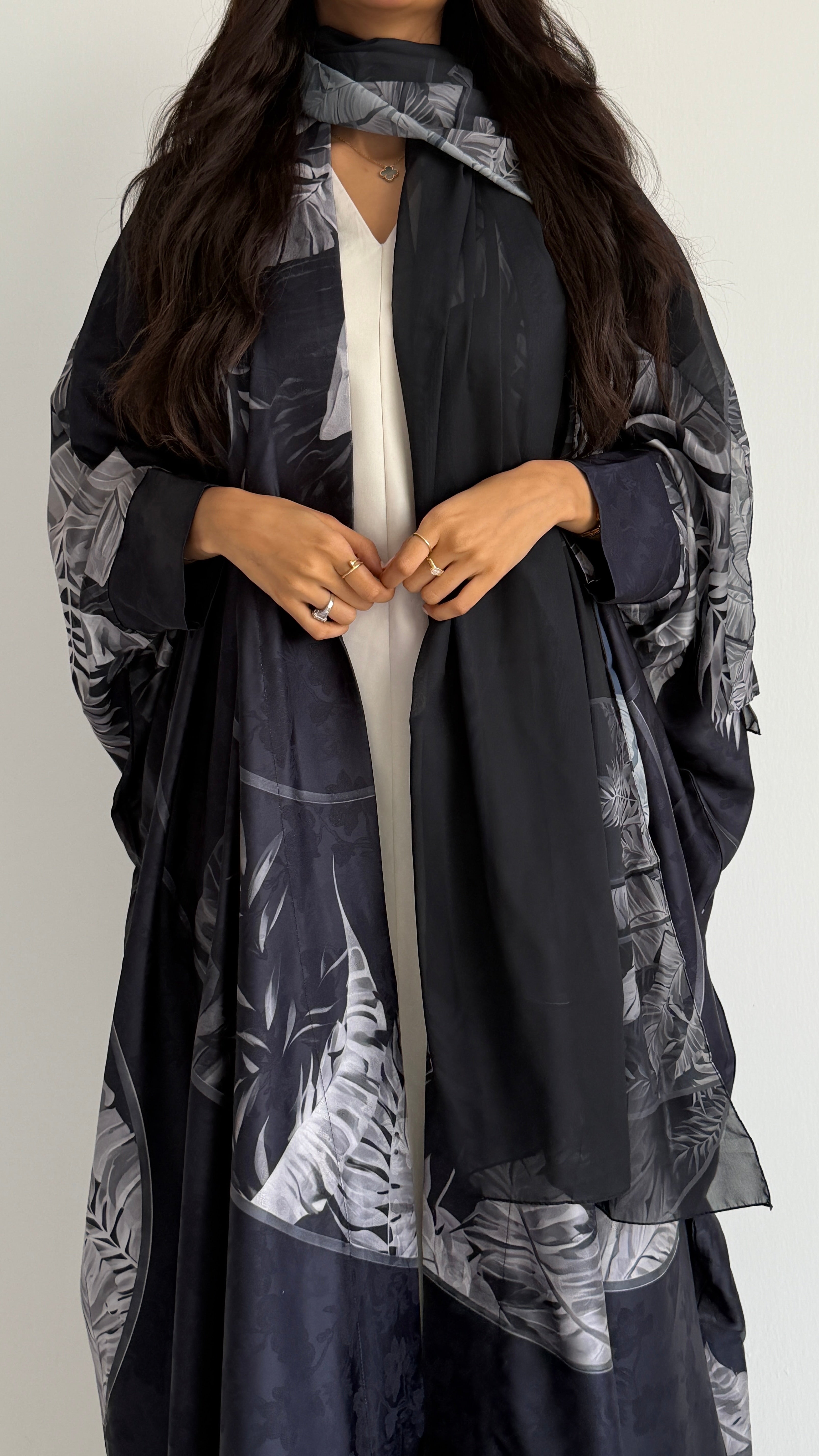 MWT1431 عباية طباعة | Printed Abaya - Aya