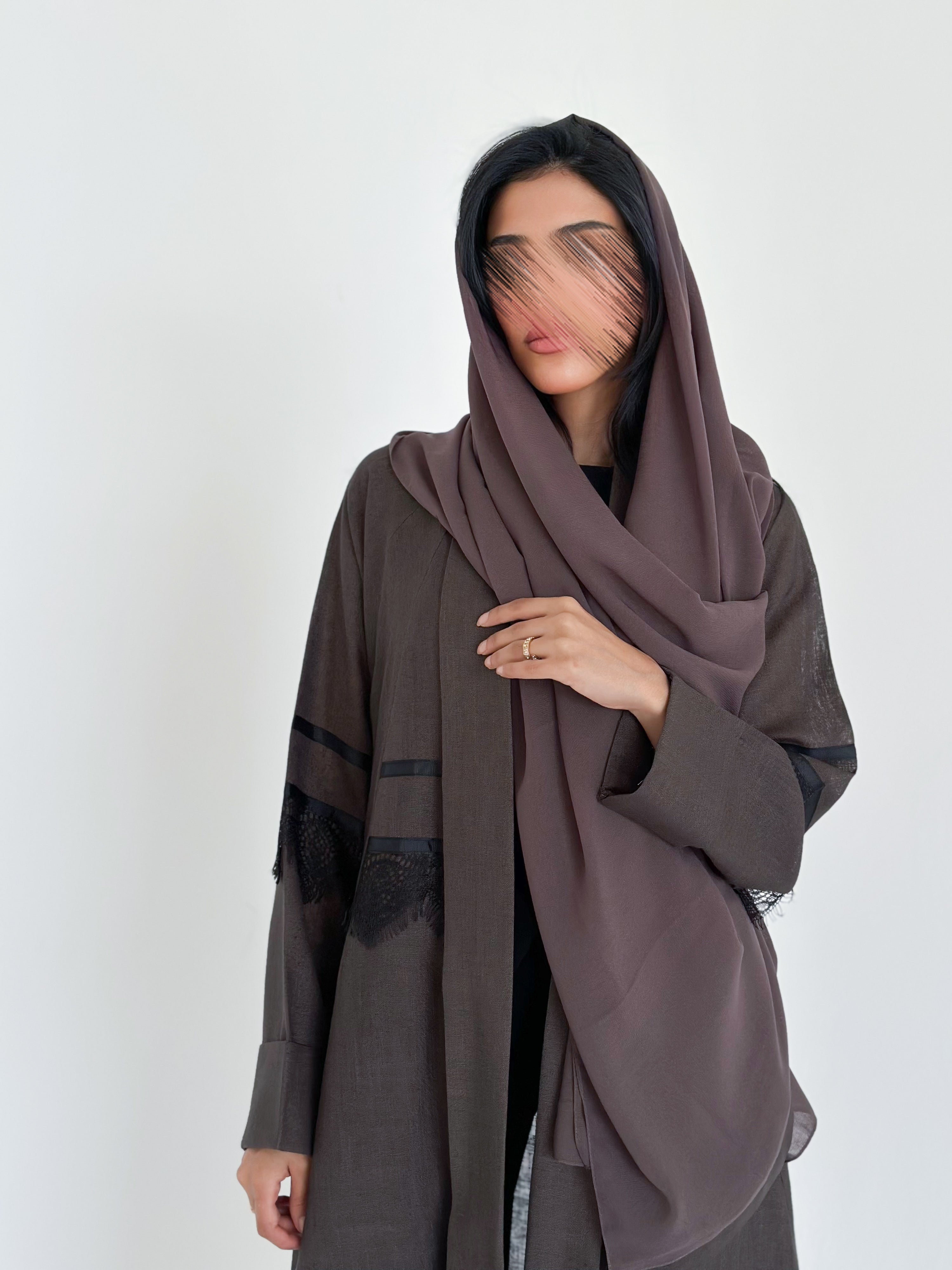 MW645 - Light Crepe Standing with Jacquard Half-Cloche