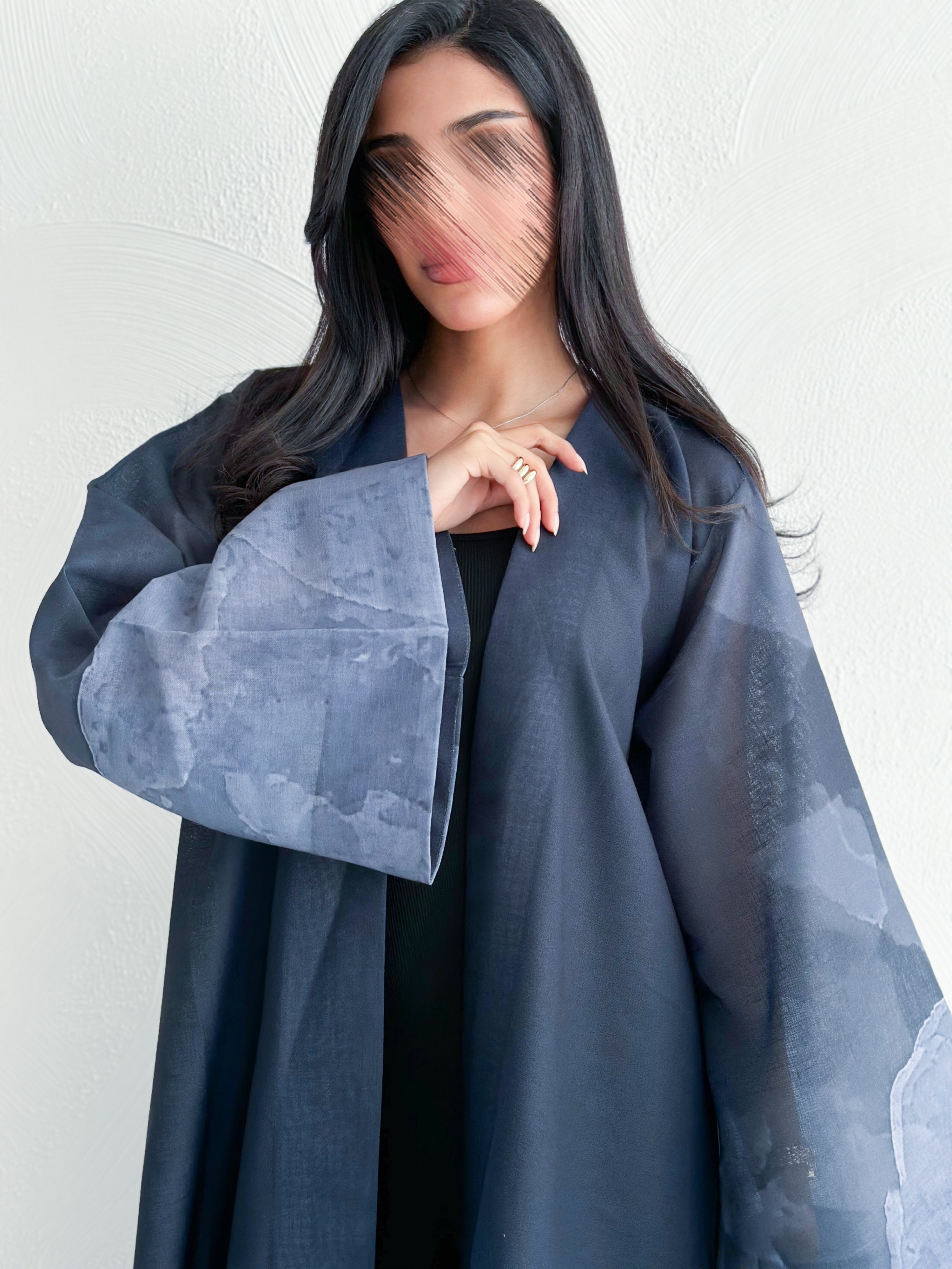 MW645 - Light Crepe Standing with Jacquard Half-Cloche