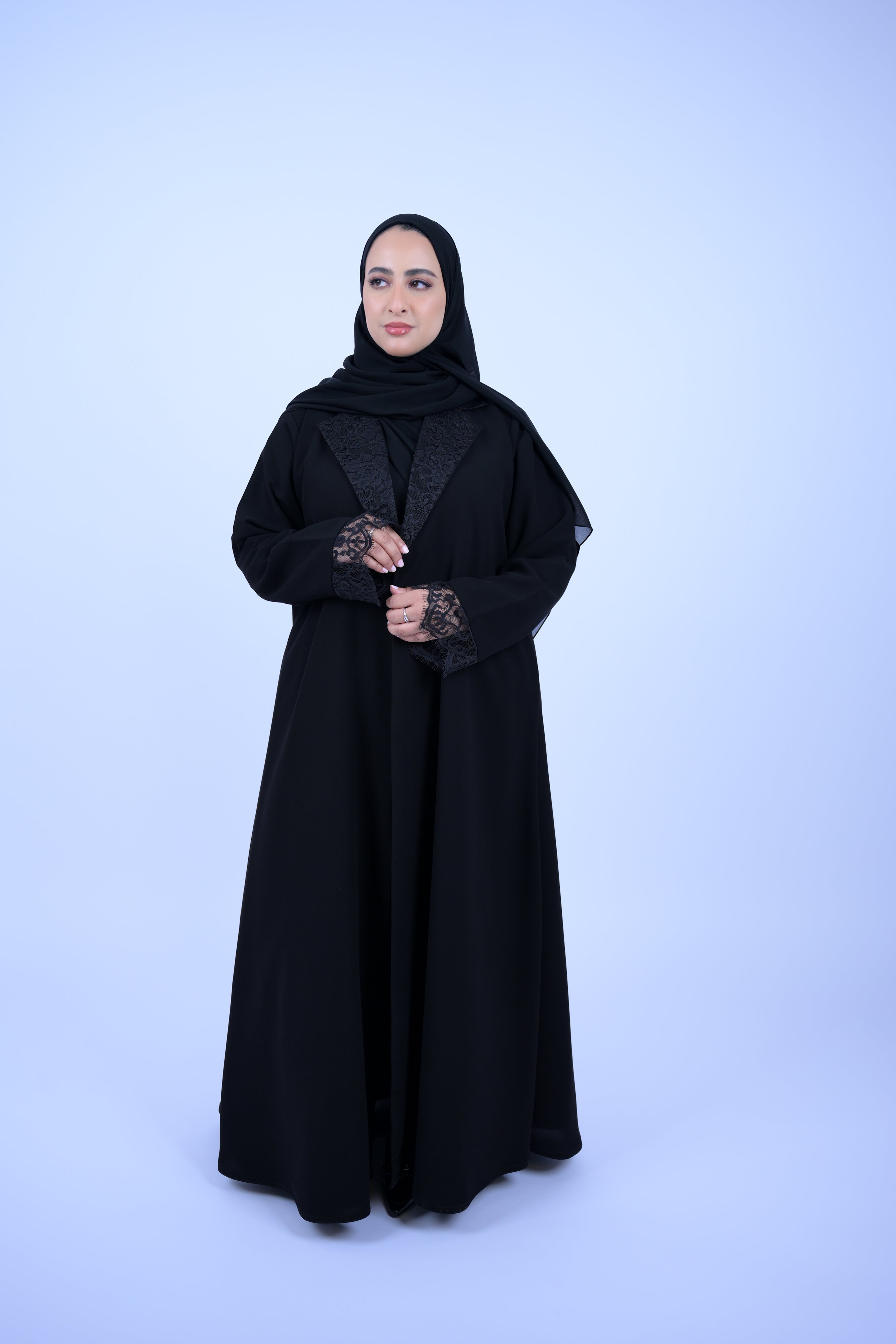 MW2215 - عباية رقي
