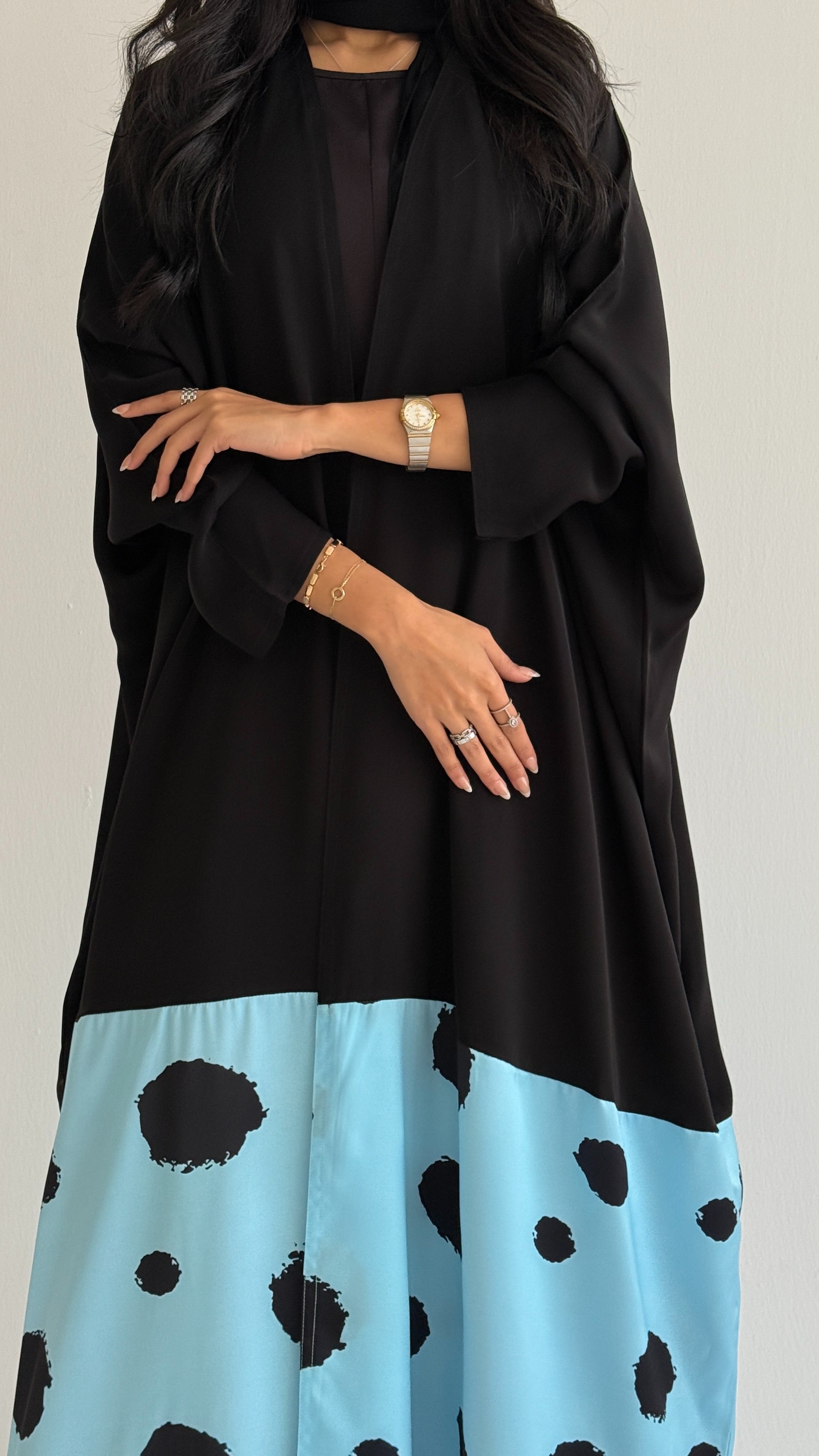 MWT2150 - Black crepe abaya with printed crepe