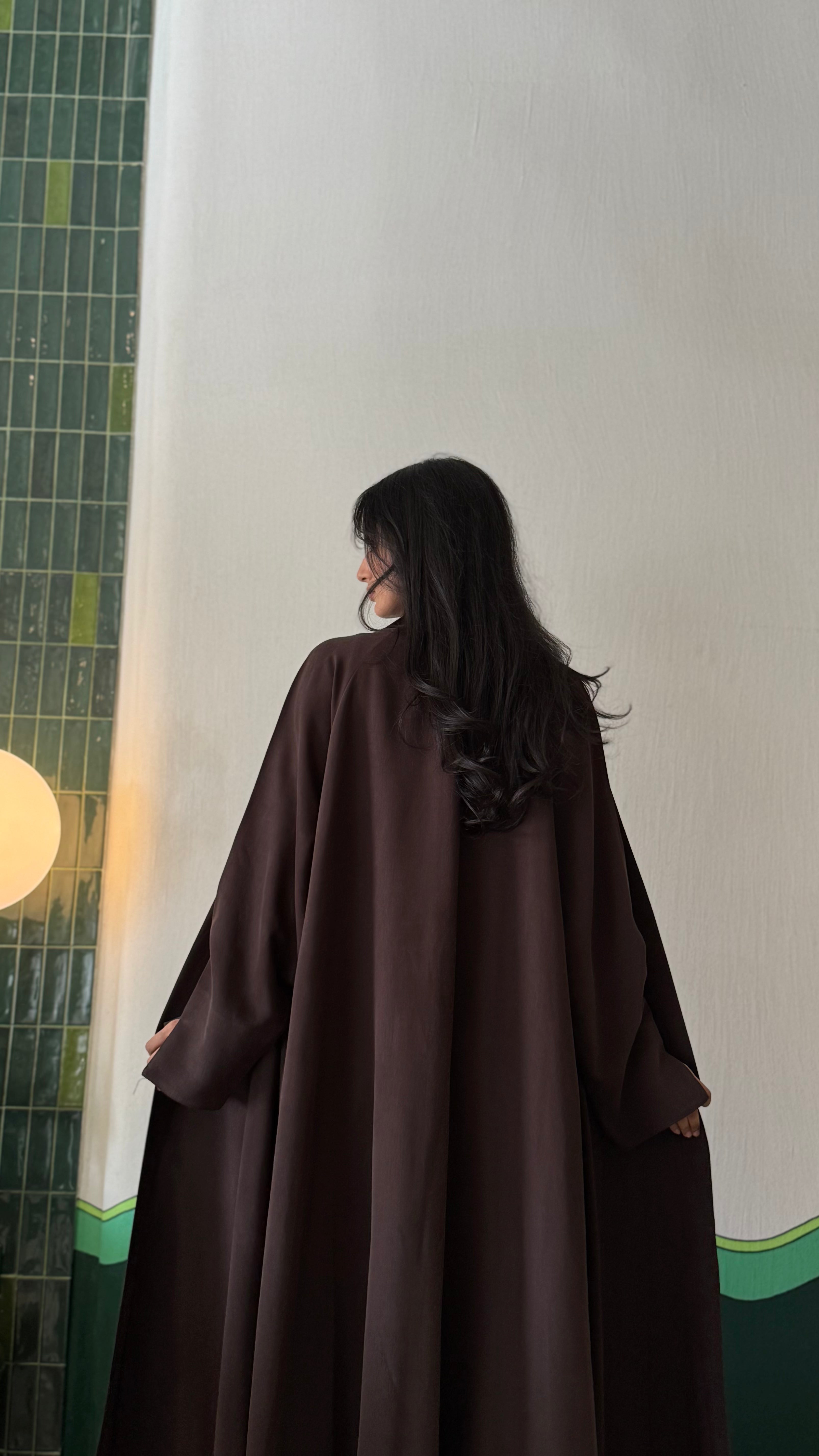MW645 - Light Crepe Standing with Jacquard Half-Cloche