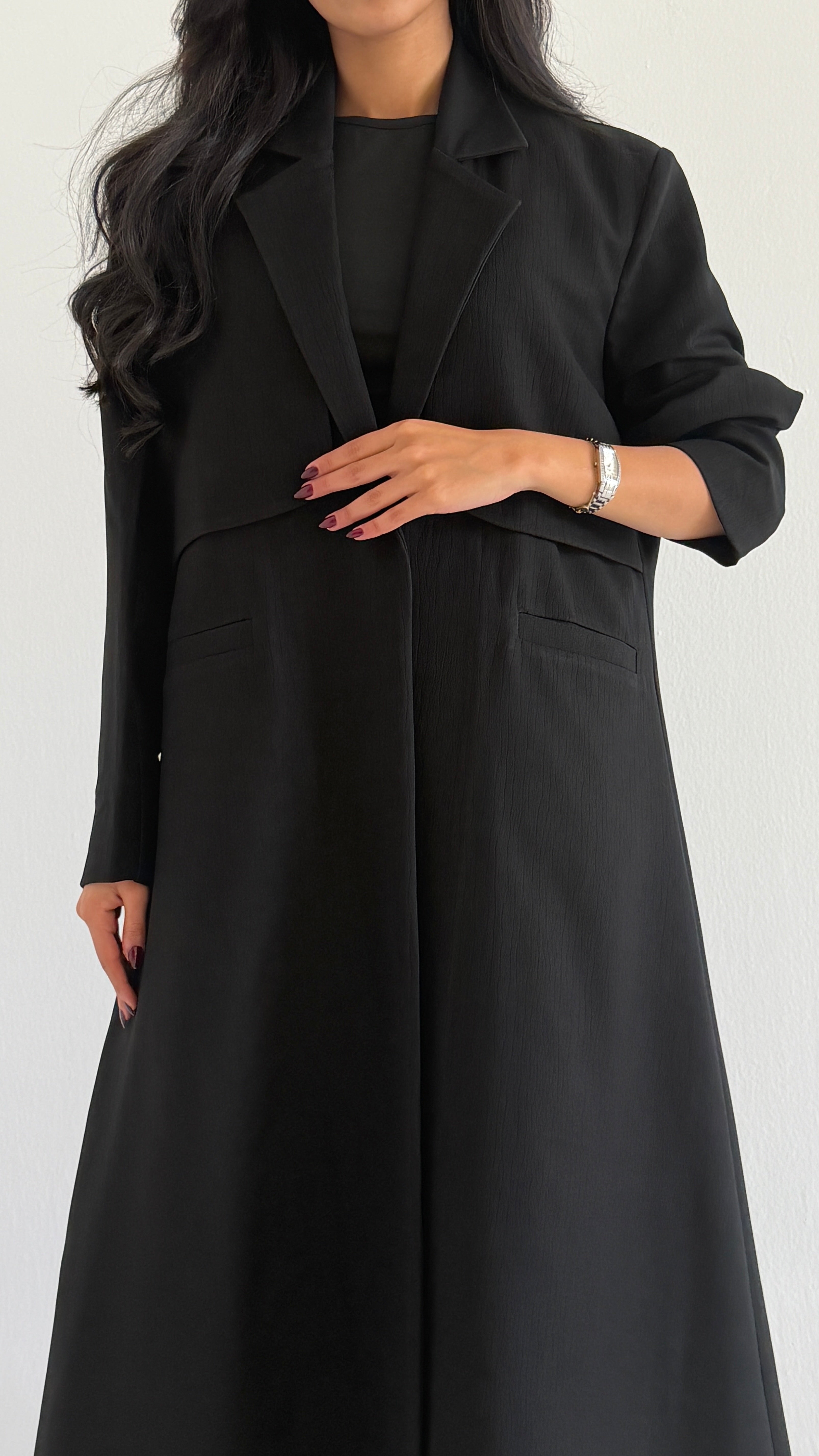 MW2091 - عباية جاكار أنيقة بقصّة بليزر عصرية - Aya