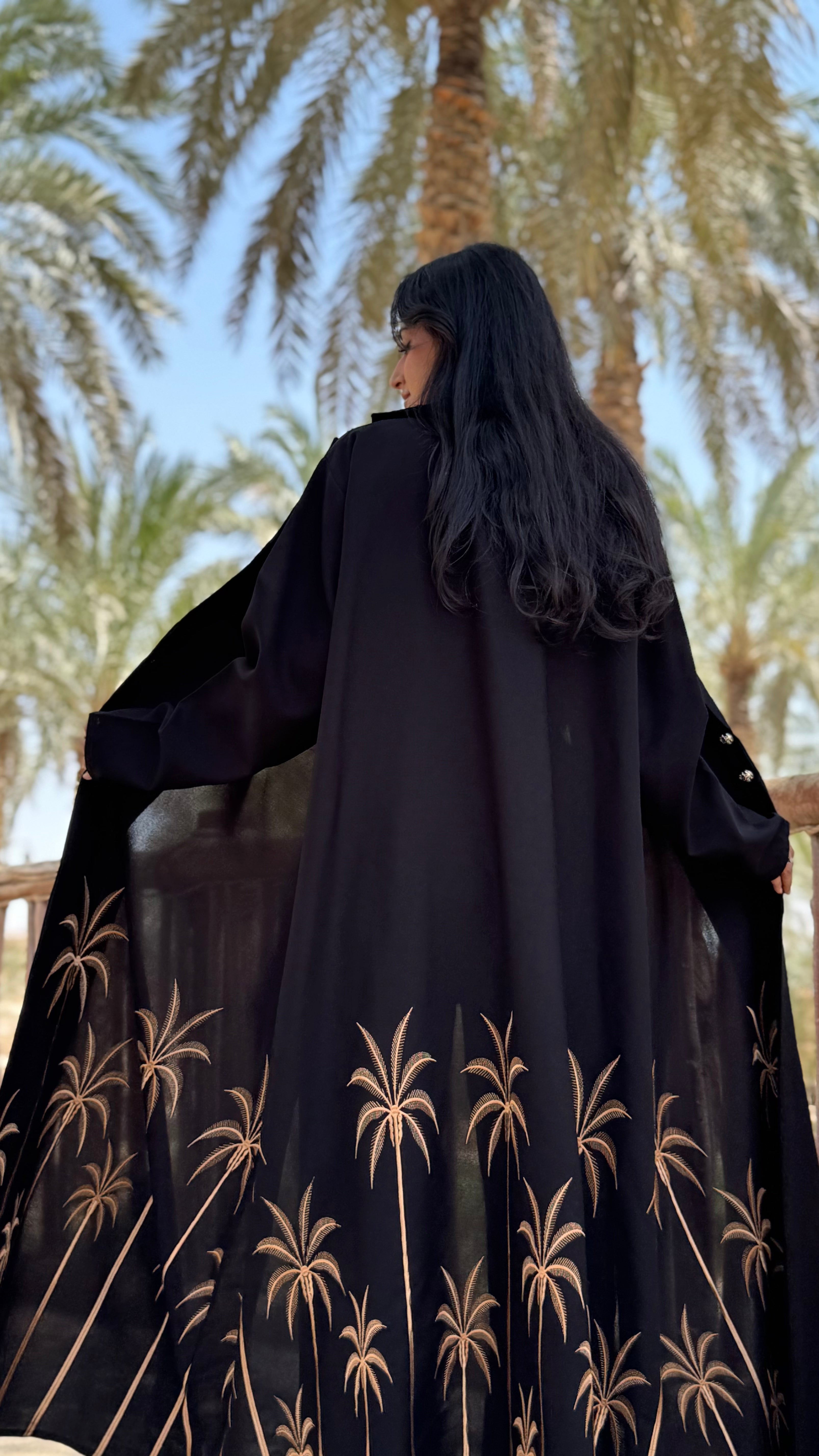 MW1670 -  عباية  تطريز نخل ليوم الوطني - Aya