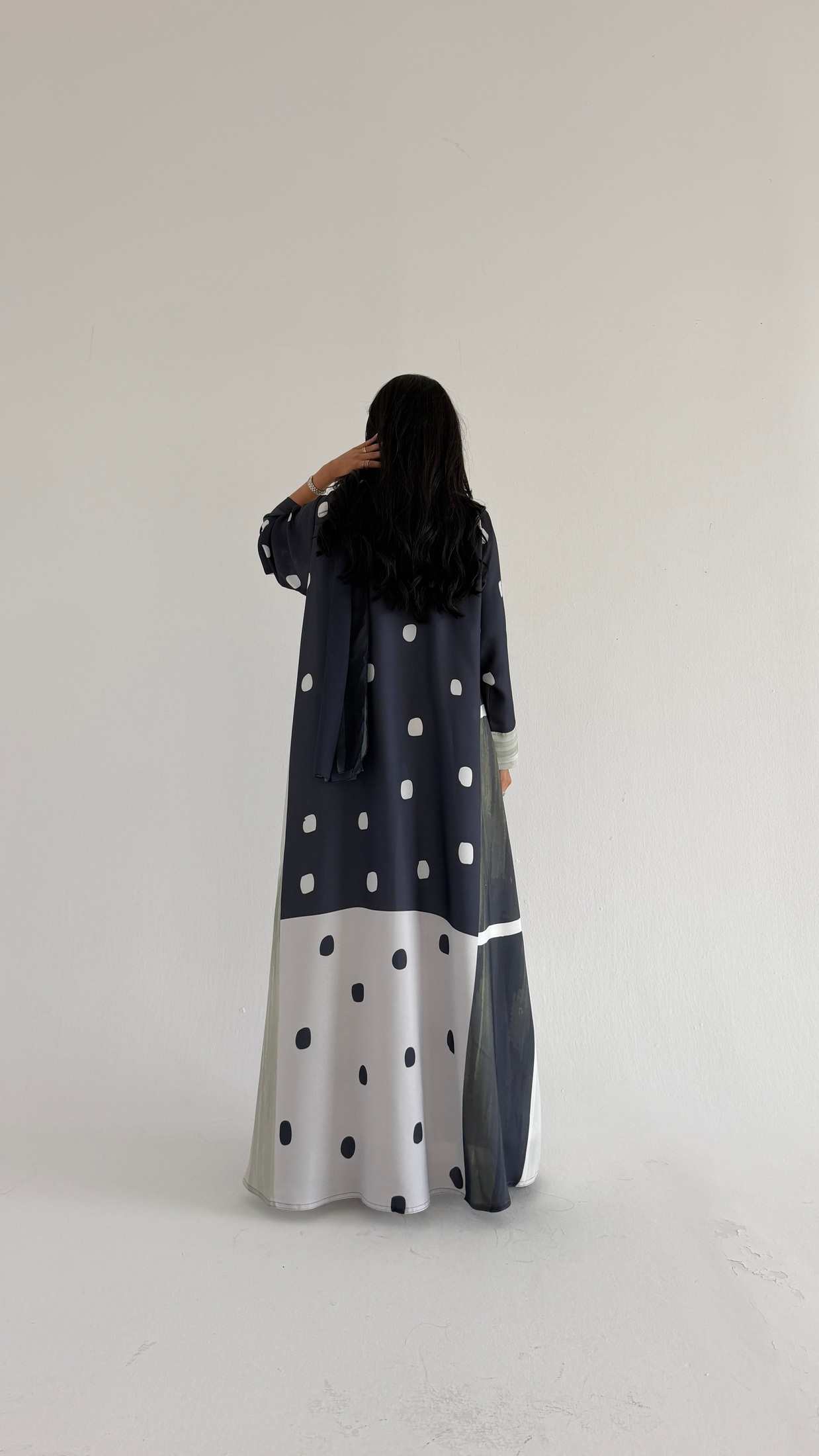 MWT1205 - عباية منقطة | Polka Dot Abaya - Aya