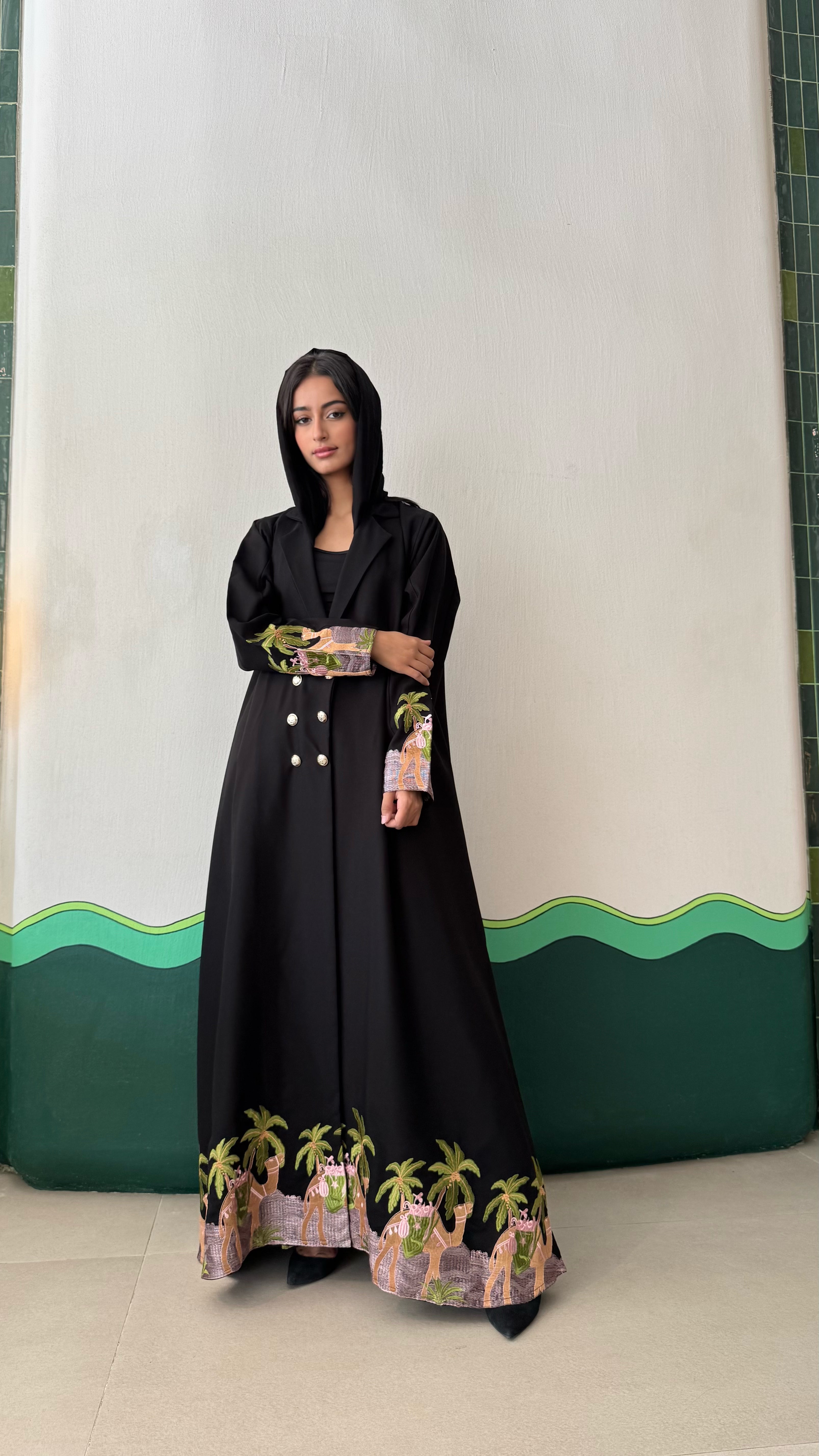 MW1671 - عباية تطريز يوم وطني - Aya