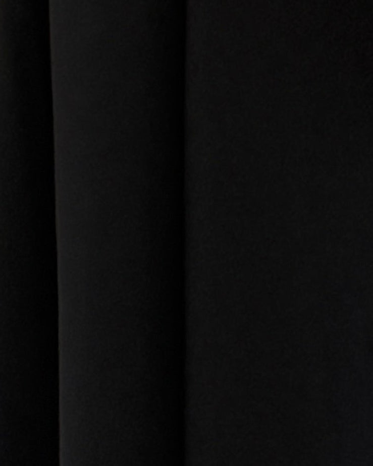 MWT1103 - عباية اسود بتدخيلة جاكار بالاكمام - Aya