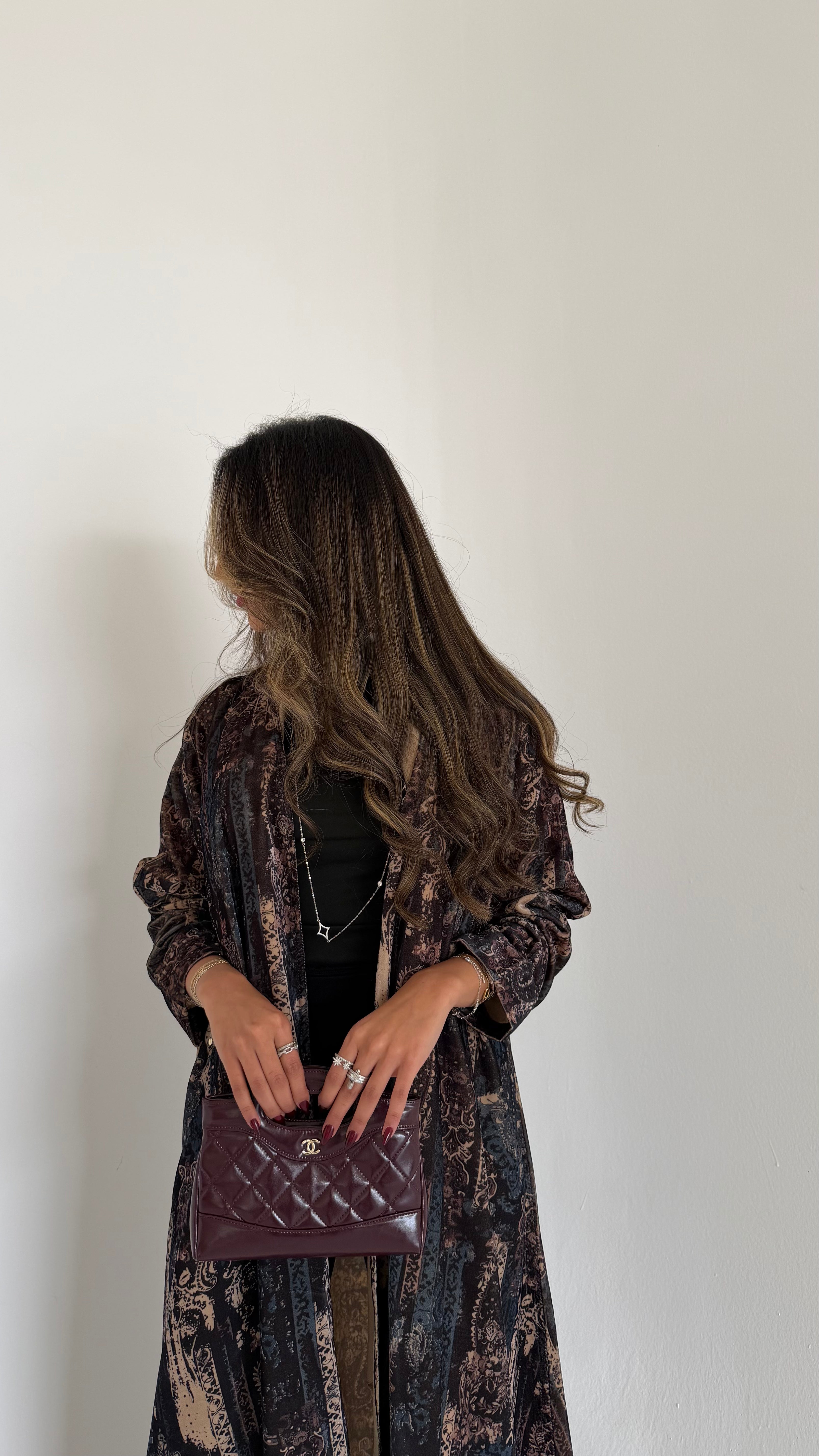 MW645 - Light Crepe Standing with Jacquard Half-Cloche