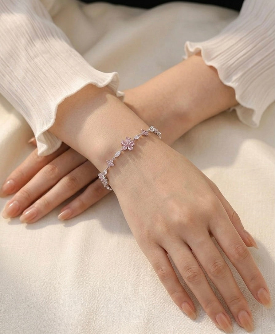 MWAC011 - إسورة زهور الساكورا الوردية بفصوص لامعة - Aya