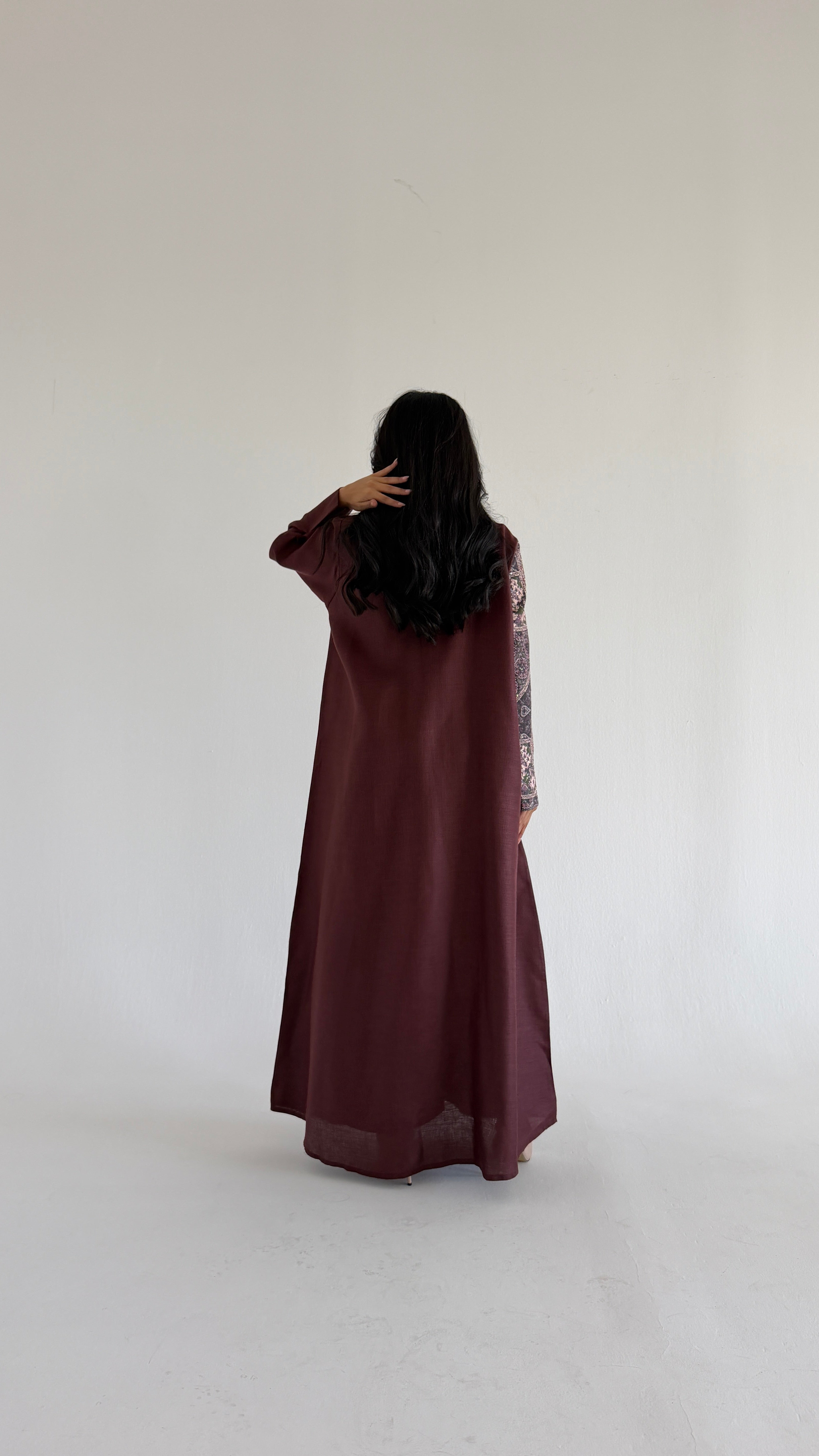 MWT1336 عباية لنن مع تدخيله لنن هندي - Aya