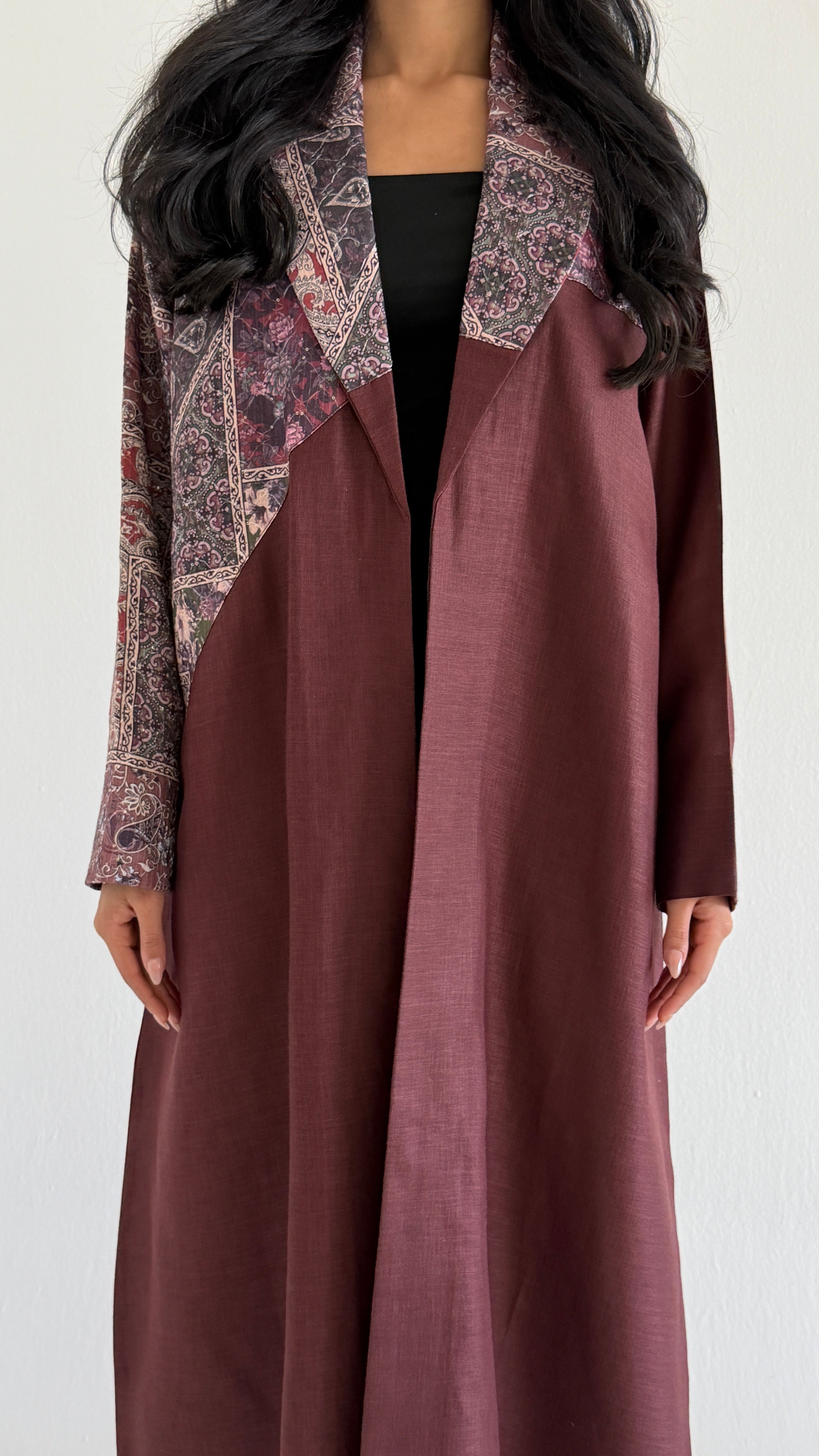 MWT1336 عباية لنن مع تدخيله لنن هندي - Aya