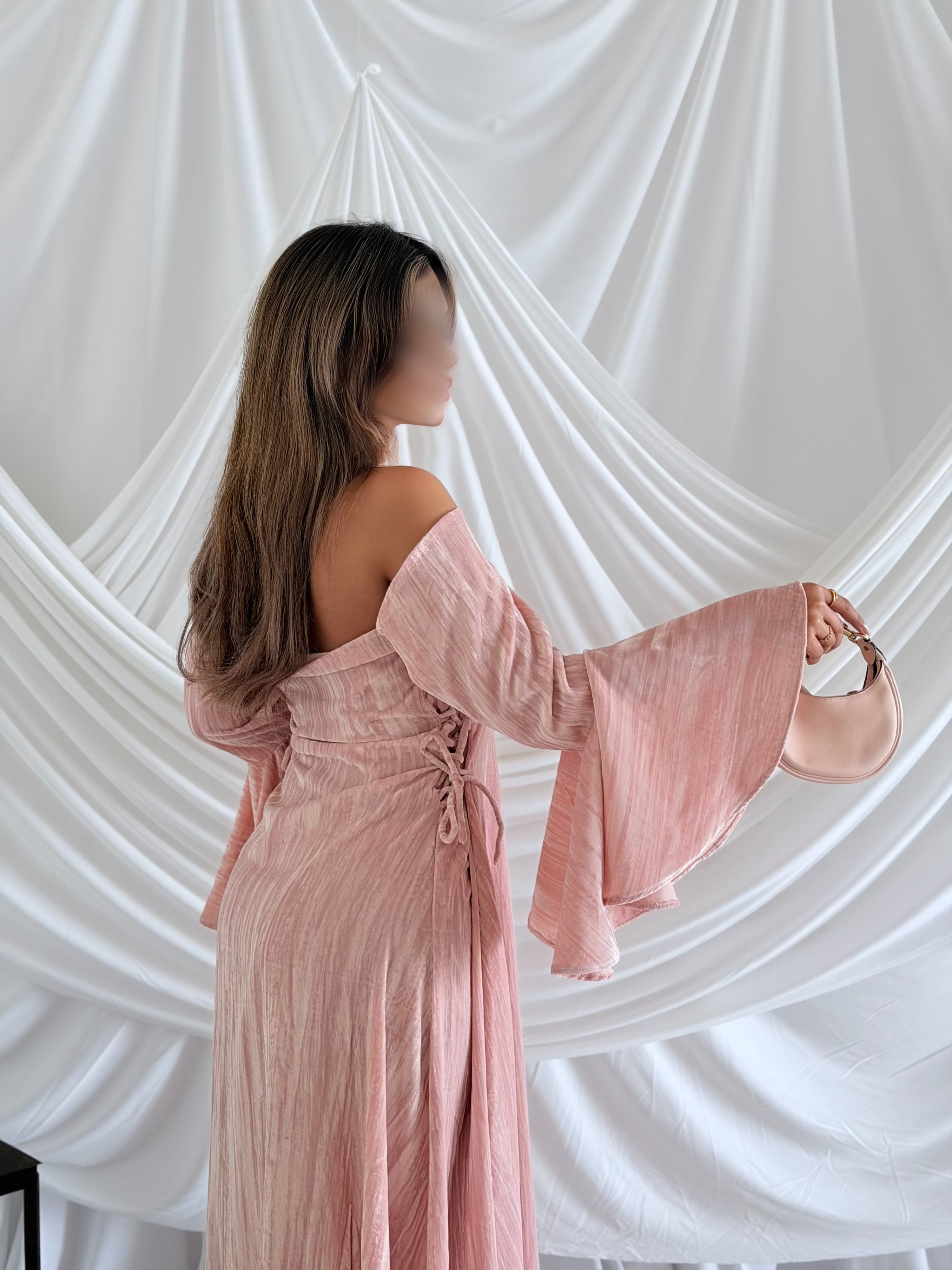 MWJ023 - جلابية وردي قصة كلوش - Aya