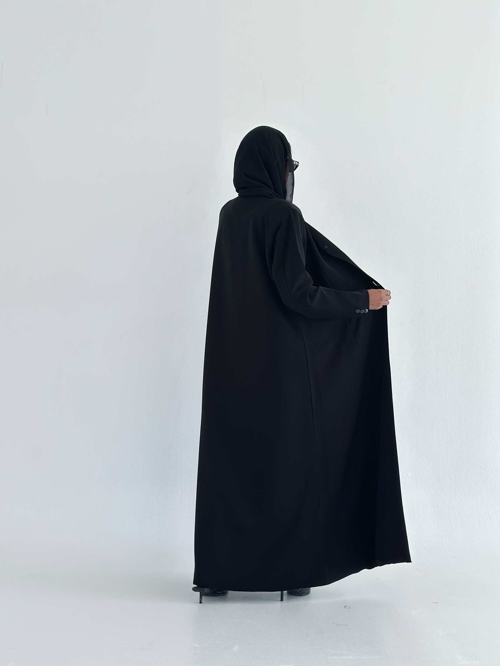 MW1819 - عباية بليزر راقية وهادية - Aya