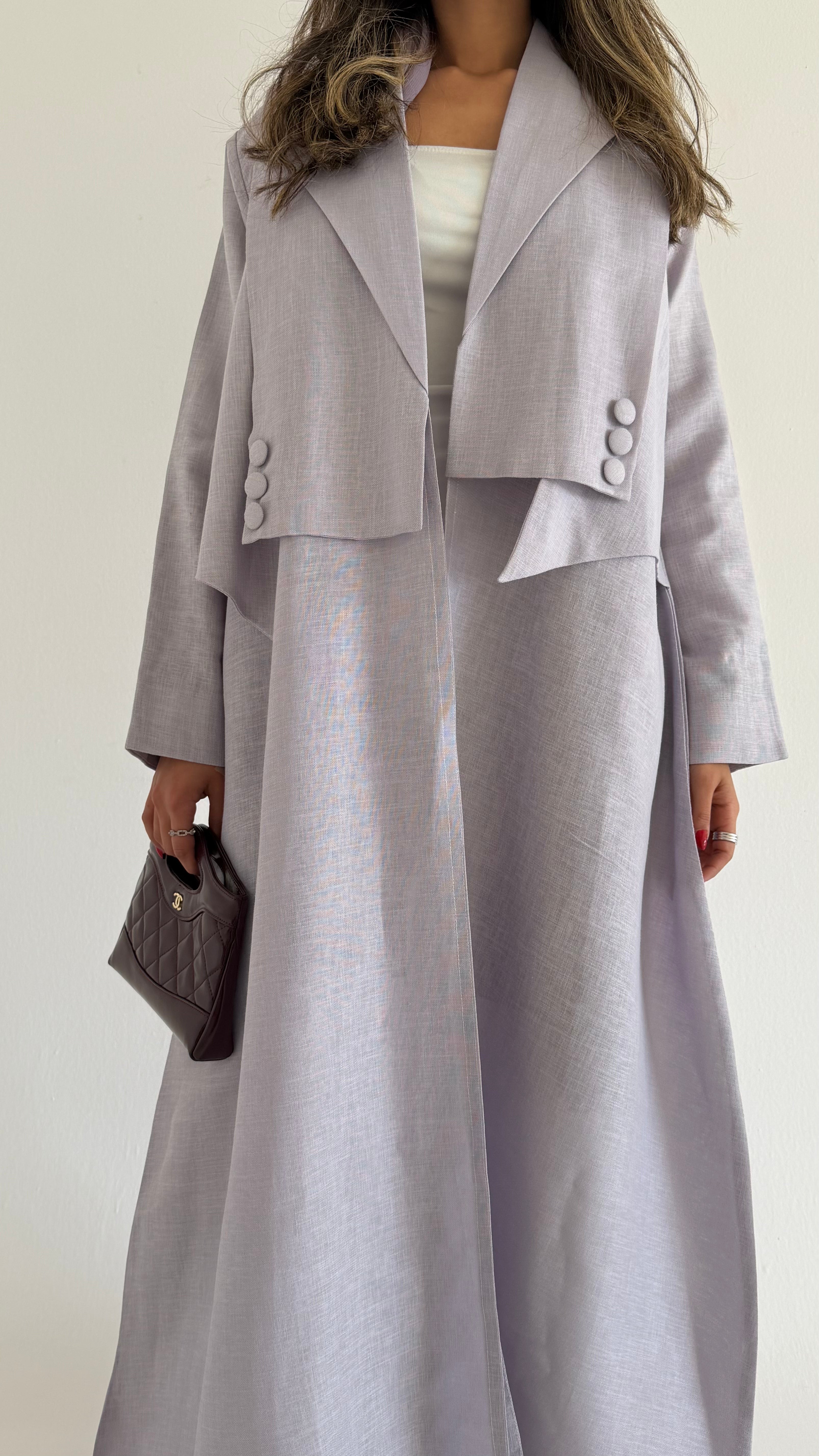 MW645 - Light Crepe Standing with Jacquard Half-Cloche