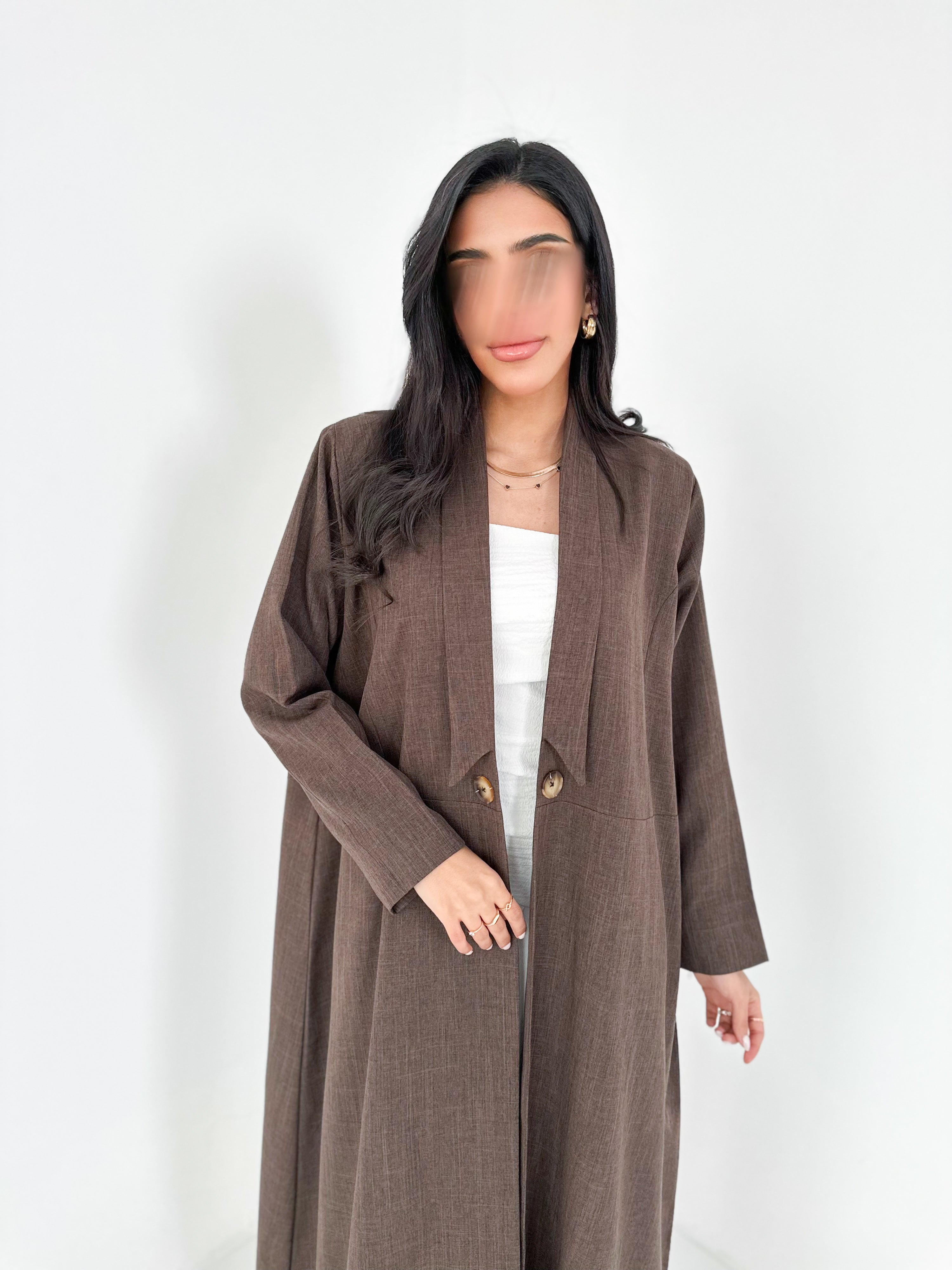 MW645 - Light Crepe Standing with Jacquard Half-Cloche