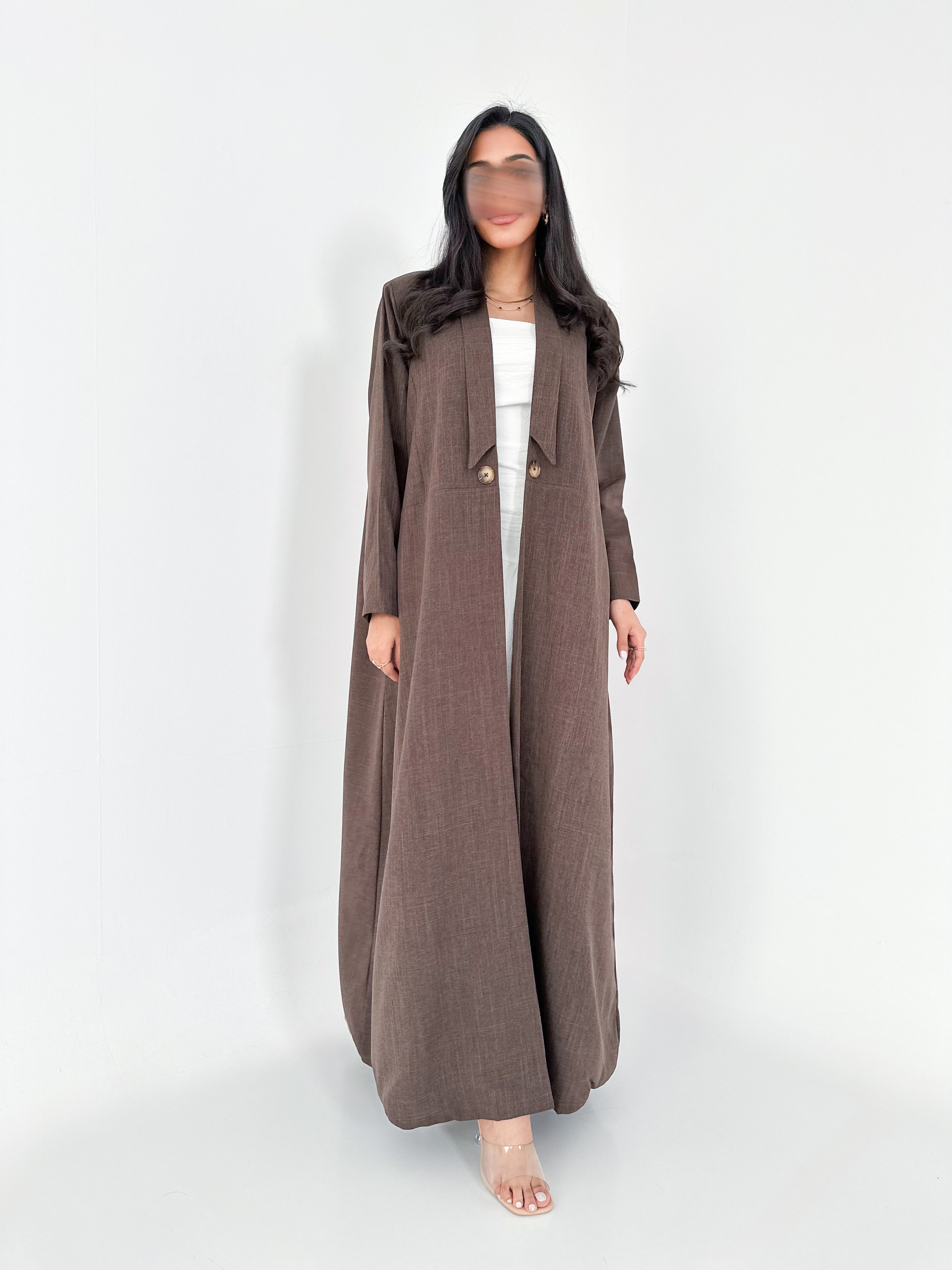 MW645 - Light Crepe Standing with Jacquard Half-Cloche