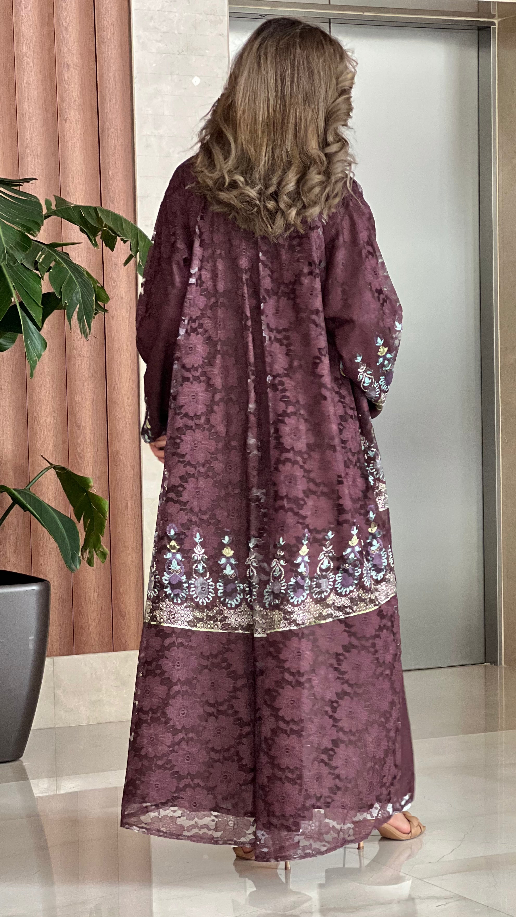 MWT482 - عباية دانتيل بني - Aya