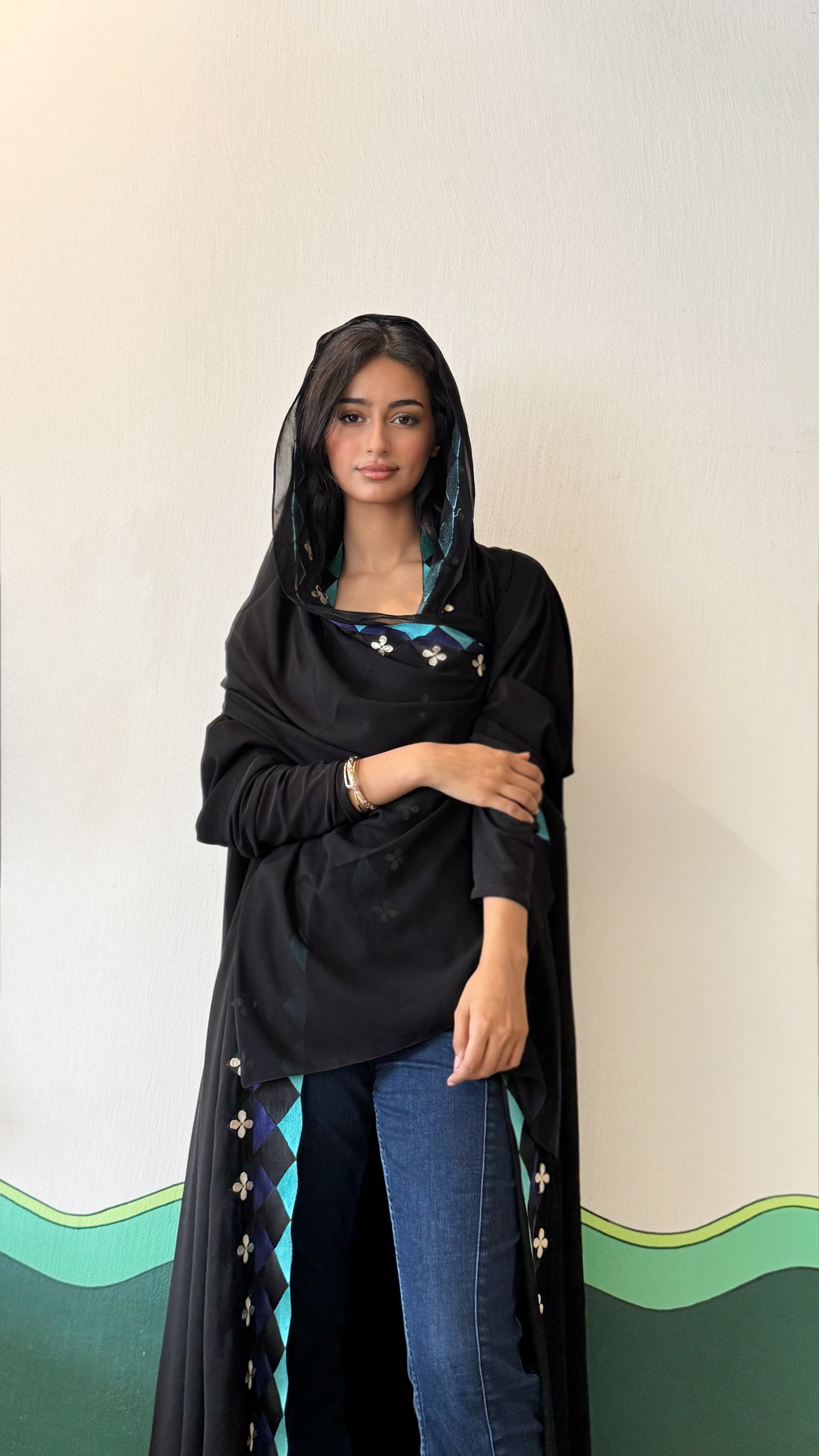 MWT351 - عباية اسود تطريز ازرق - Aya