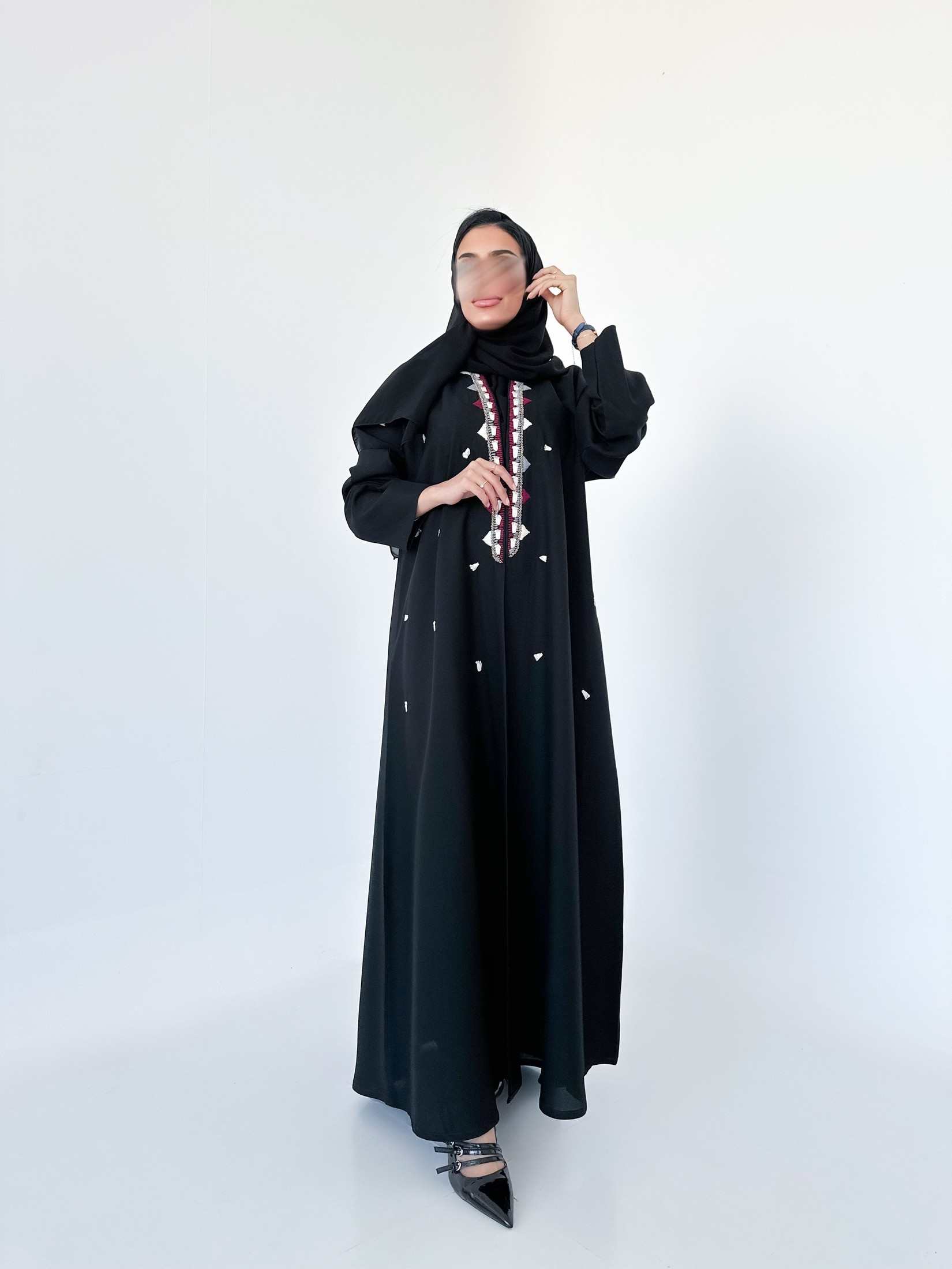 MW1157 - لمار  شغل شك يدوي نص كلوش - Aya